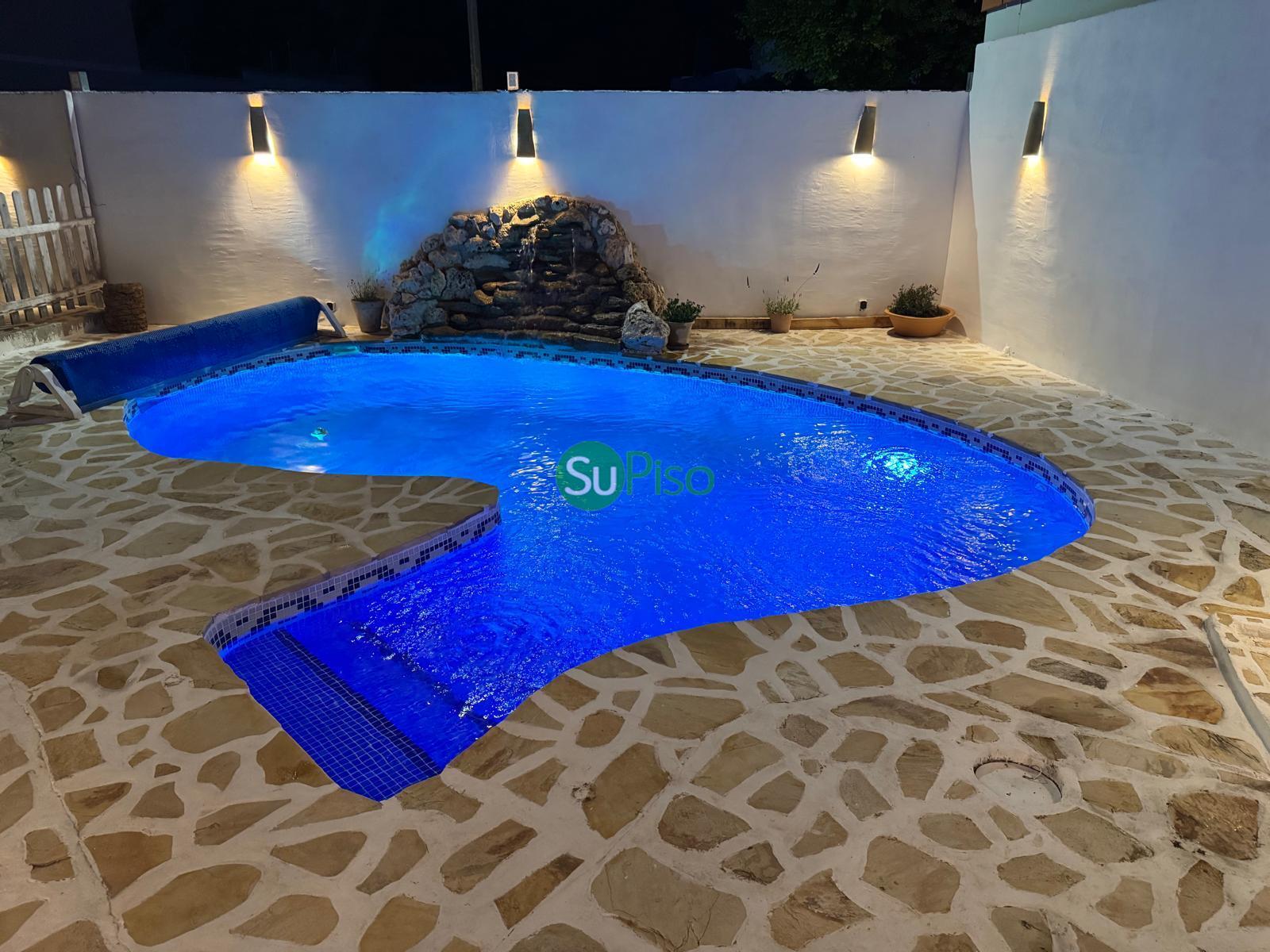 Venta de chalet en Esquivias