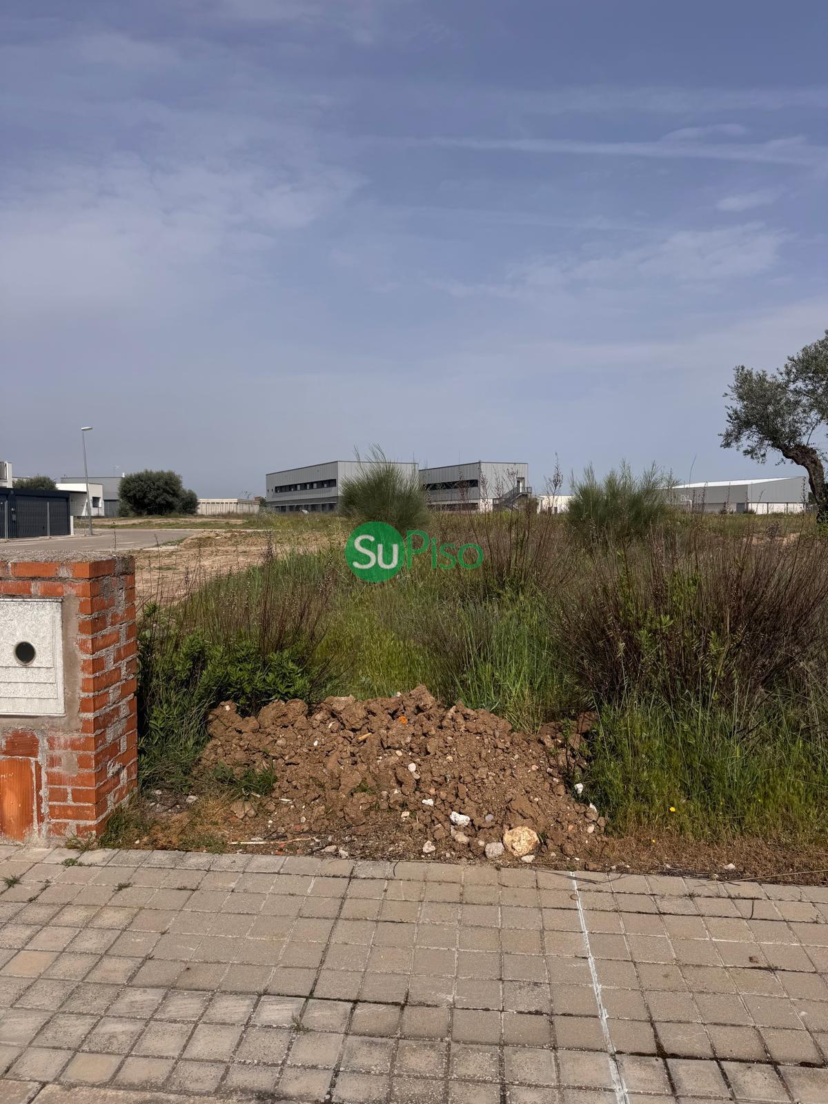 Venta de terreno en Yeles