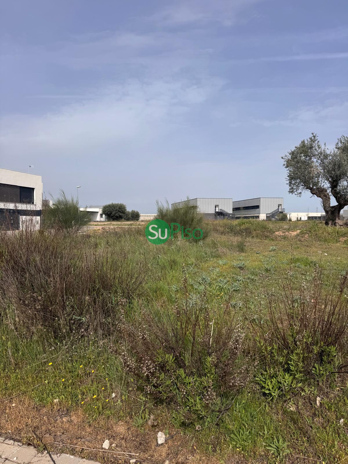Venta de terreno en Yeles