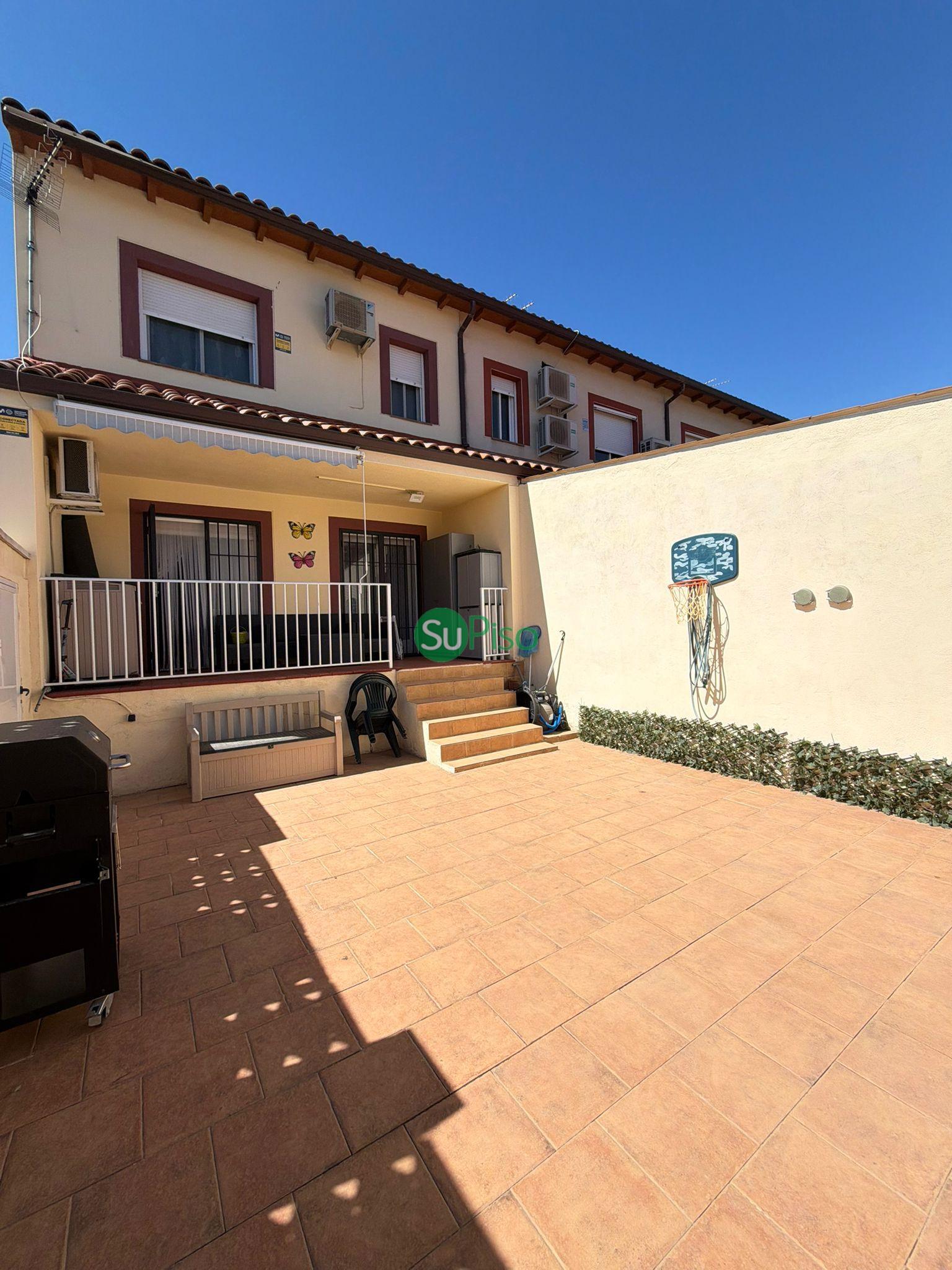 Venta de chalet en Yeles