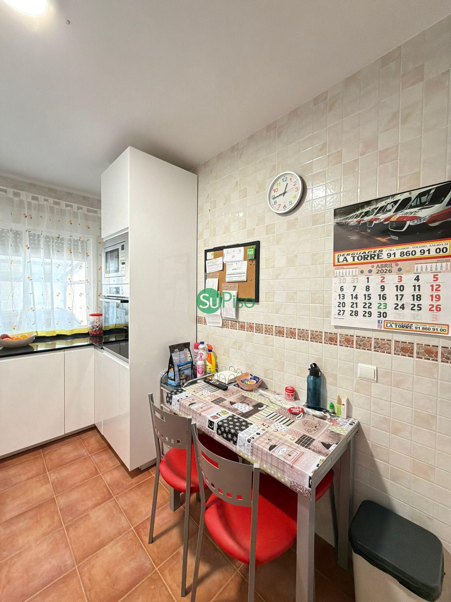 Venta de chalet en Yeles