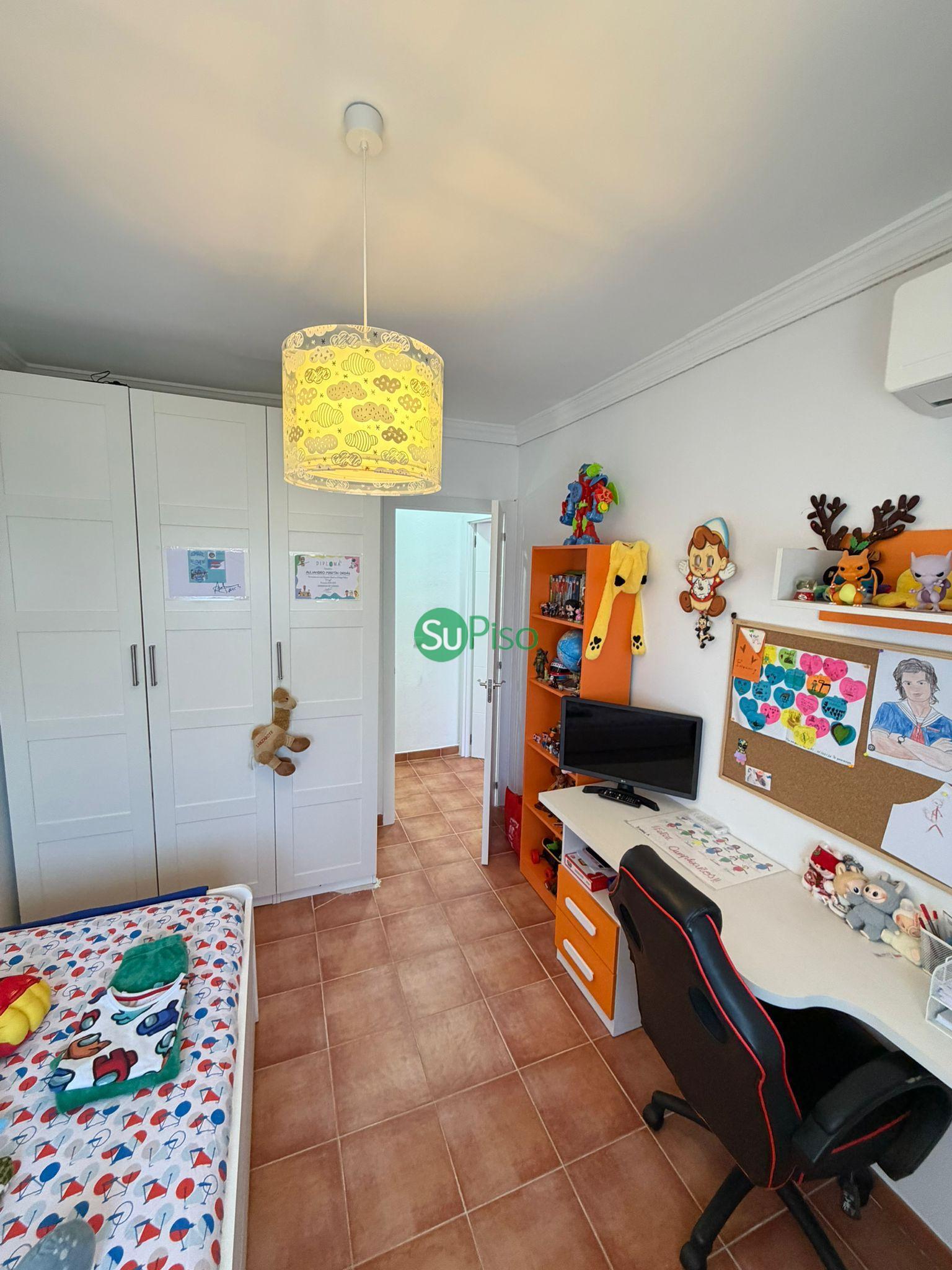 Venta de chalet en Yeles