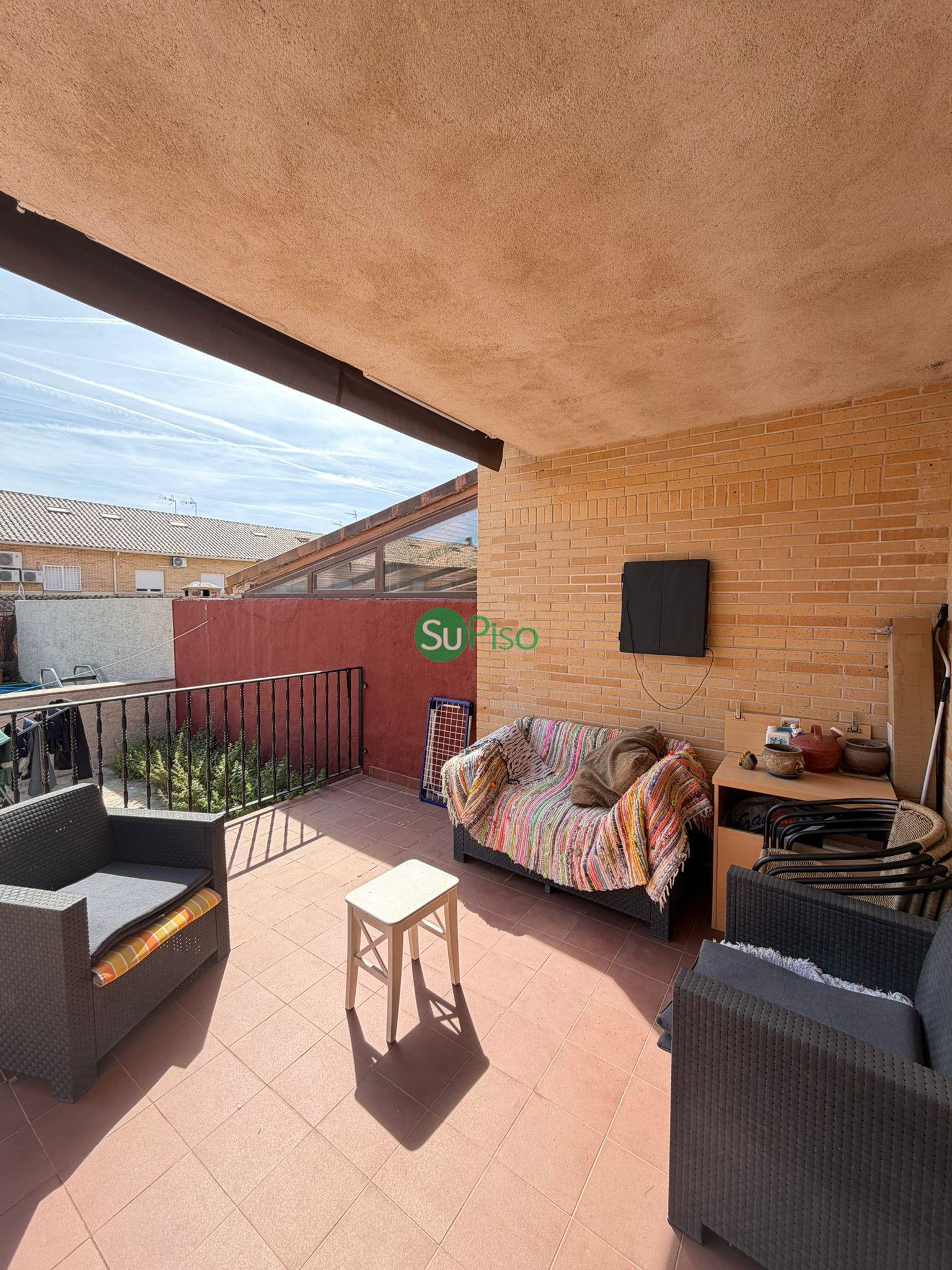 Venta de chalet en Yeles