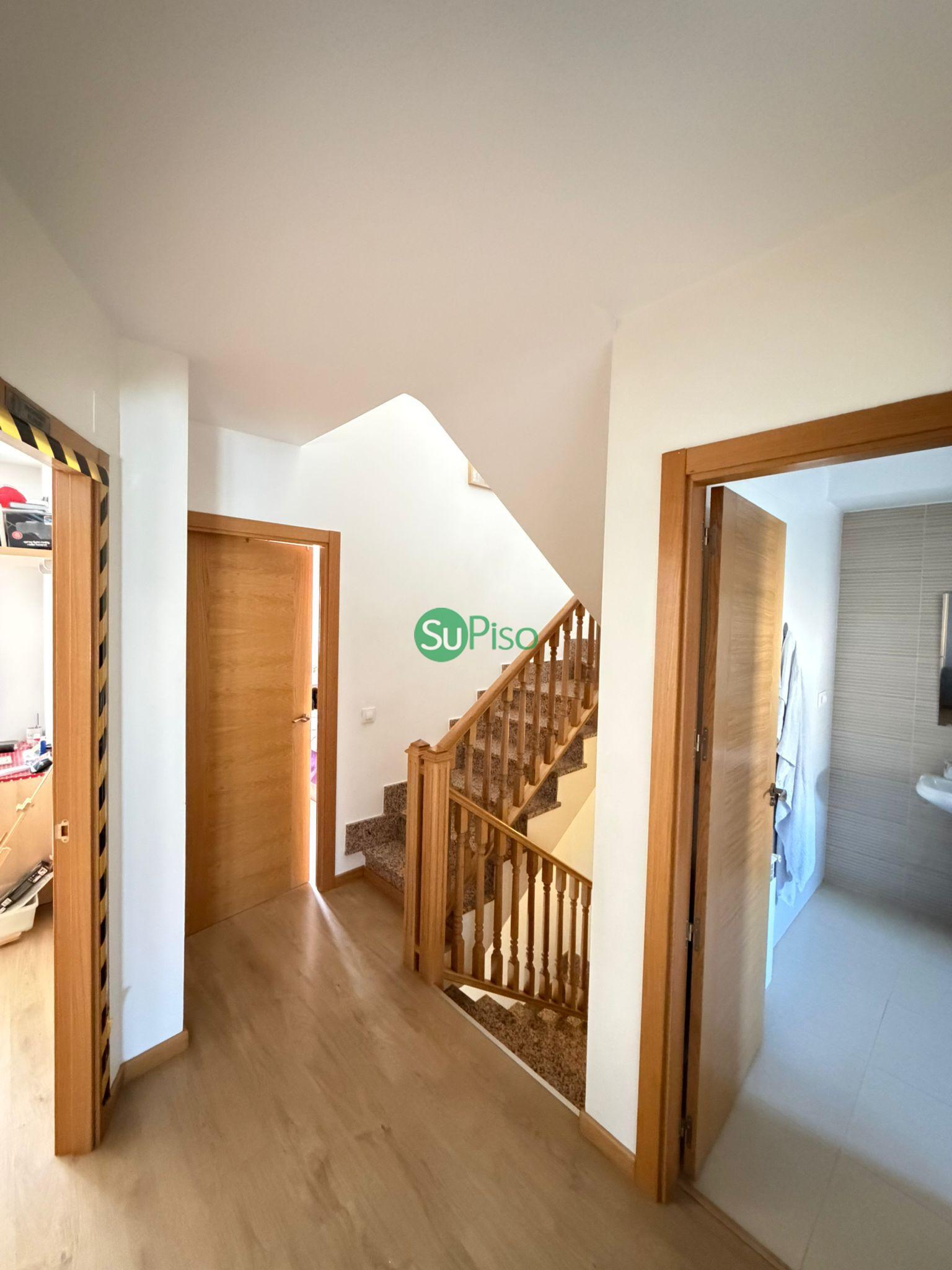 Venta de chalet en Yeles