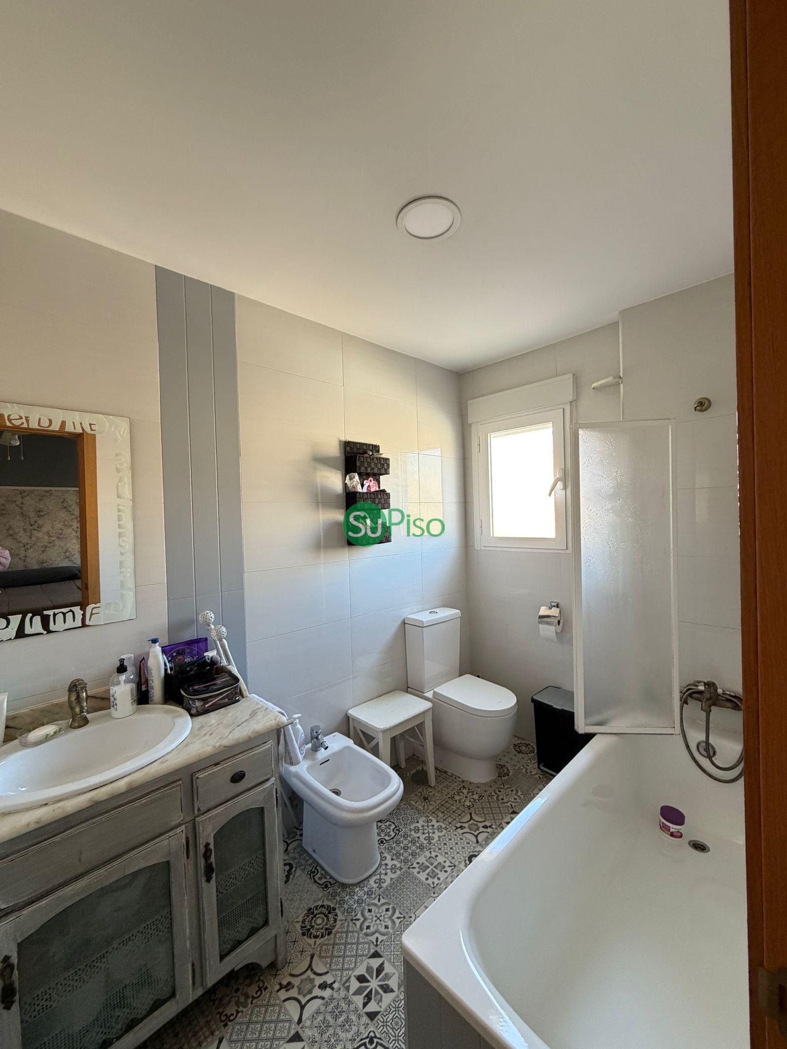 Venta de chalet en Yeles