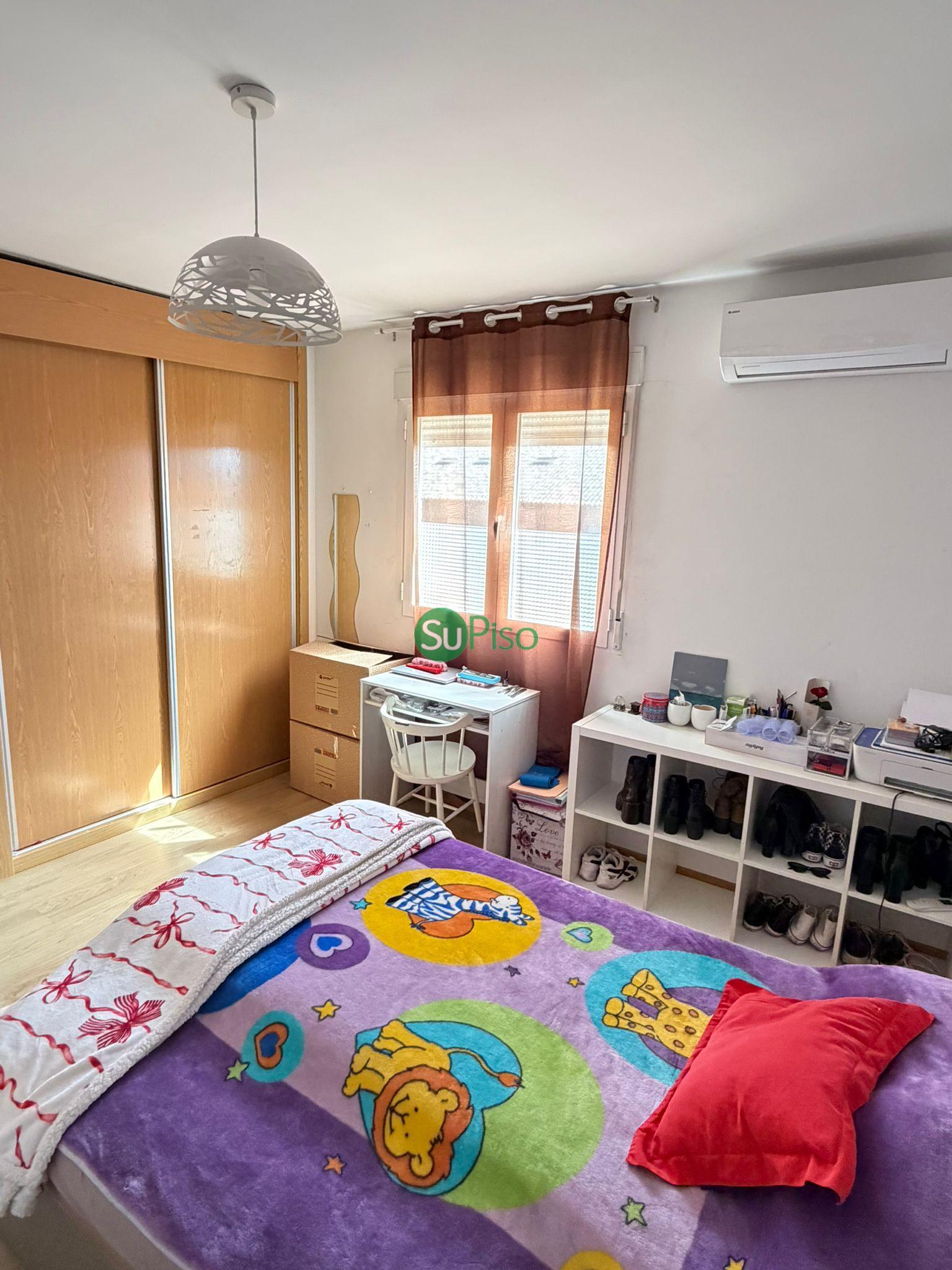 Venta de chalet en Yeles