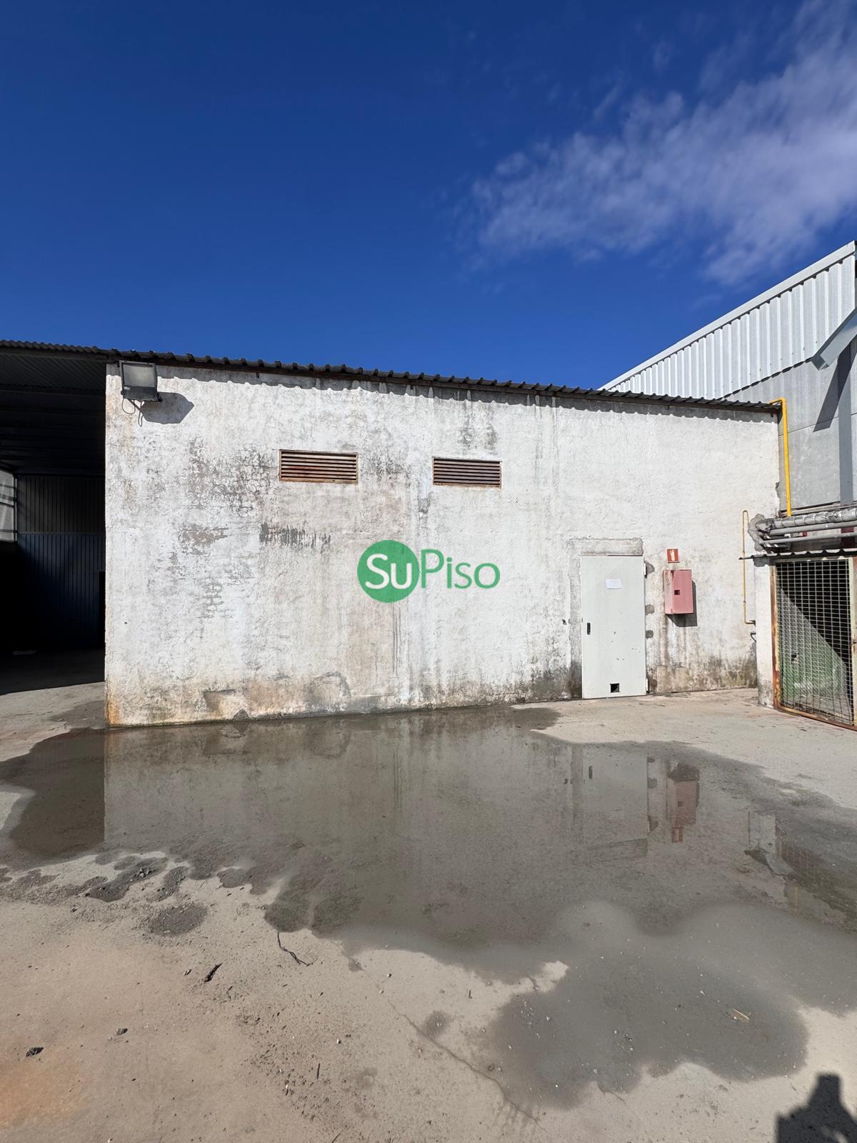 Venta de nave en Yeles