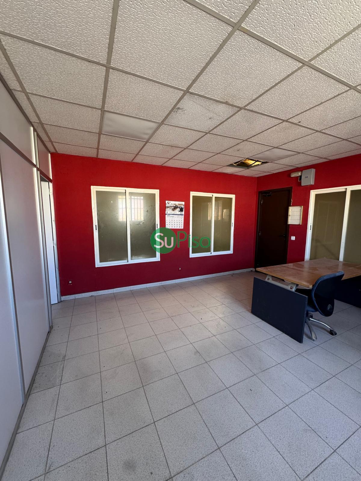 Venta de nave en Yeles