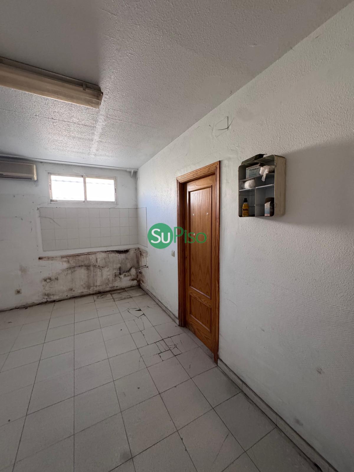 Venta de nave en Yeles