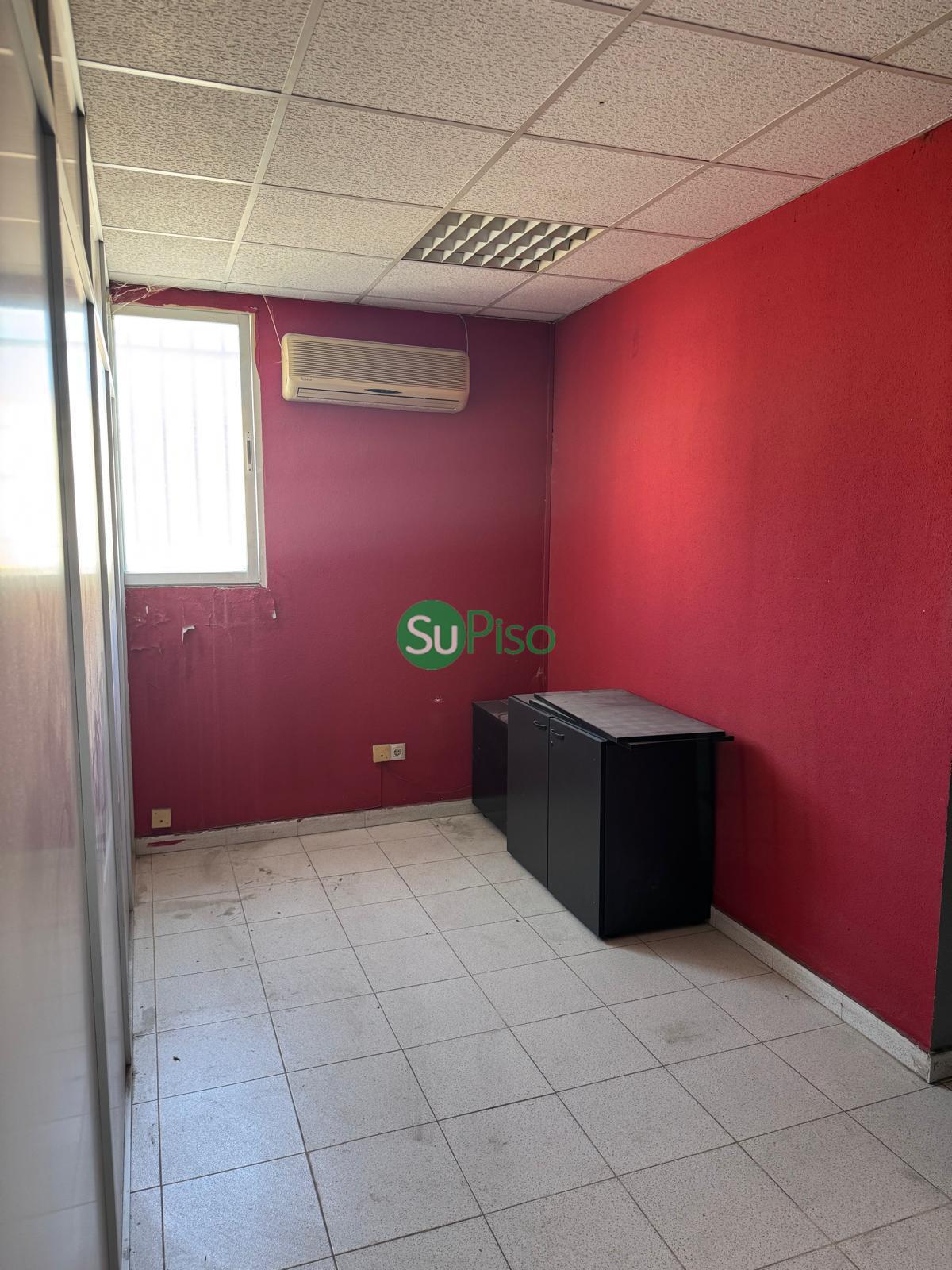 Venta de nave en Yeles