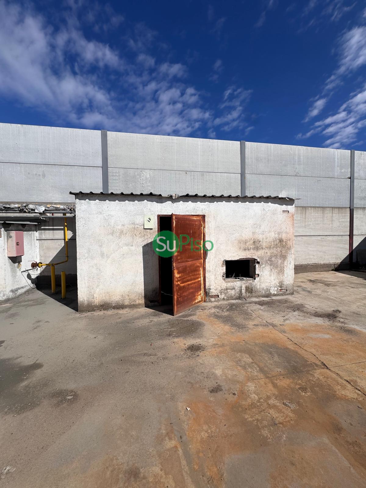Venta de nave en Yeles
