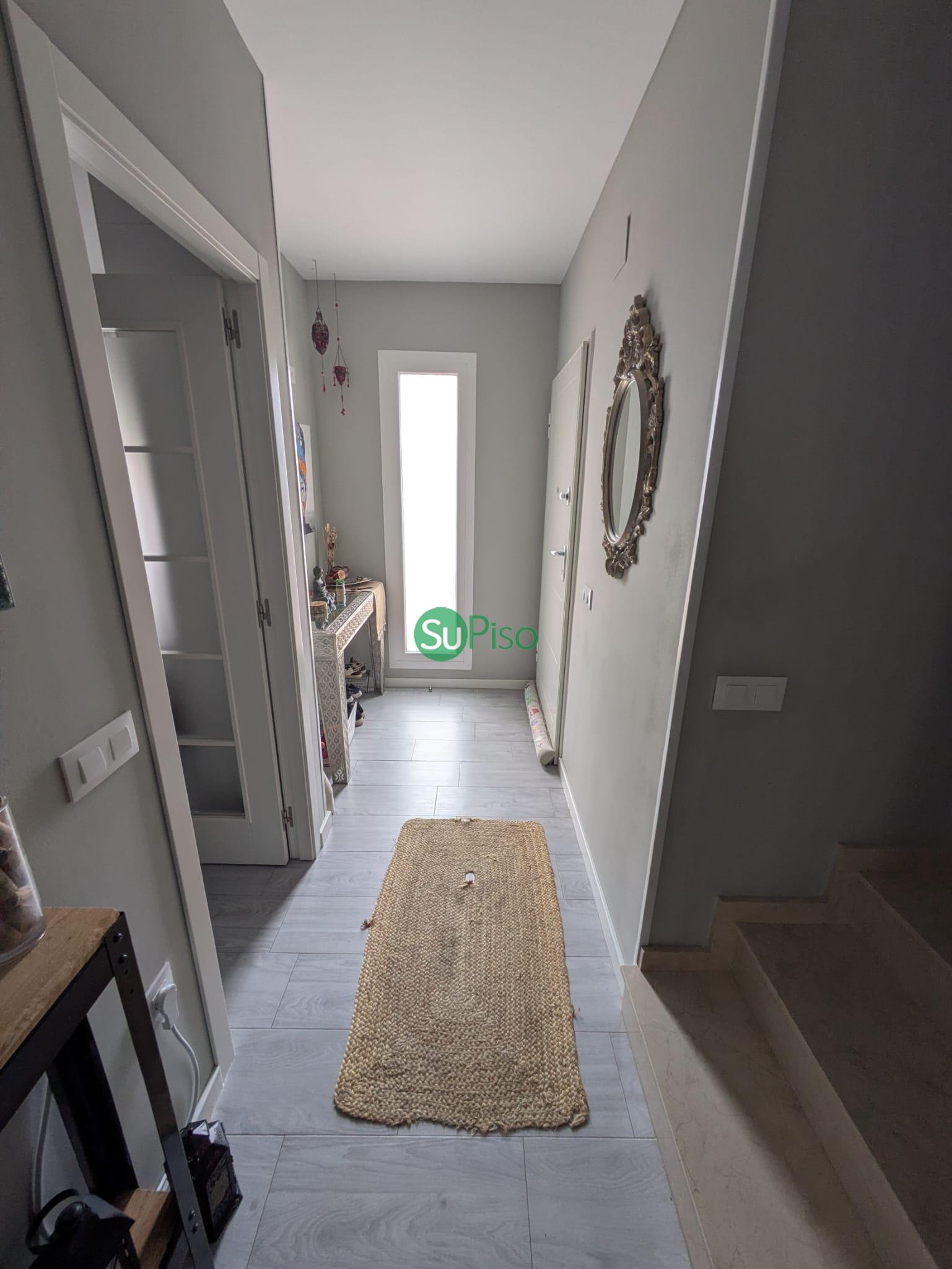 Venta de chalet en Carranque