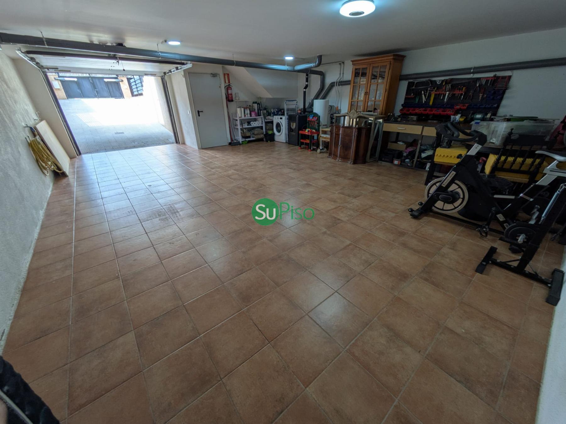 Venta de chalet en Carranque