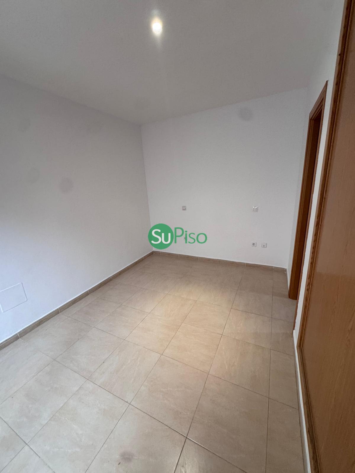Venta de piso en Magán