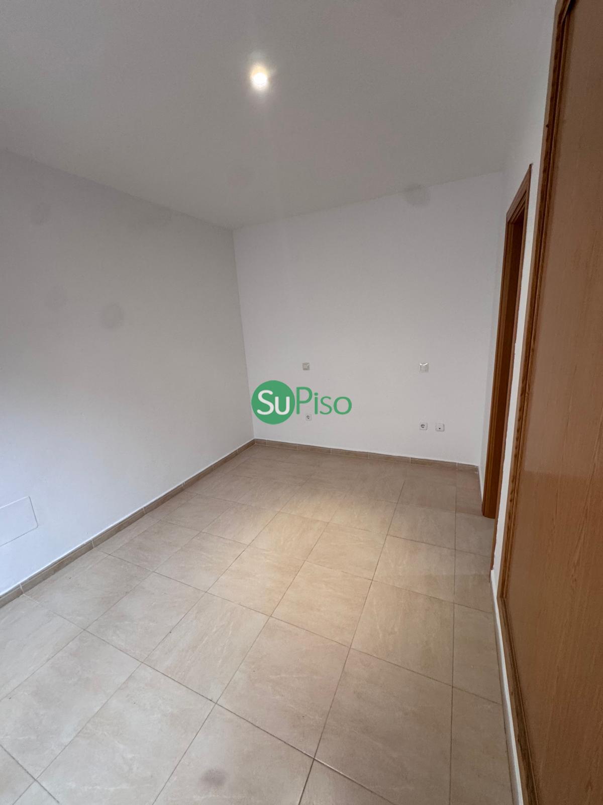 Venta de piso en Magán