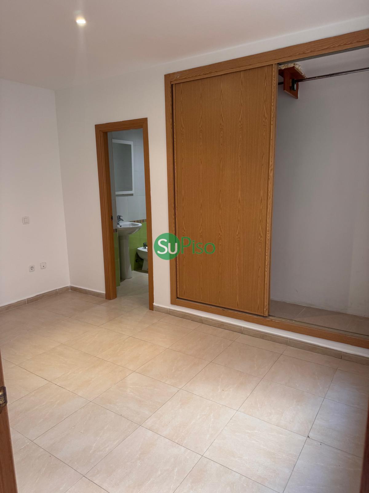 Venta de piso en Magán