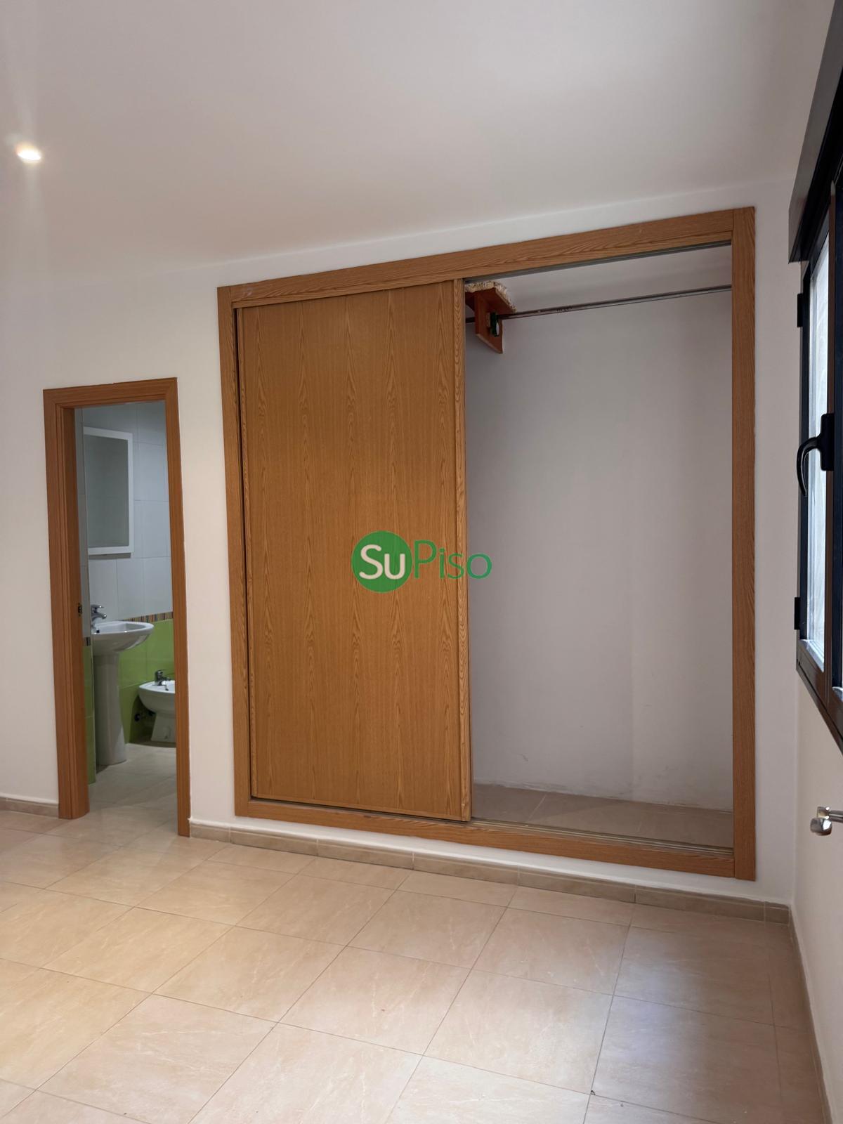 Venta de piso en Magán