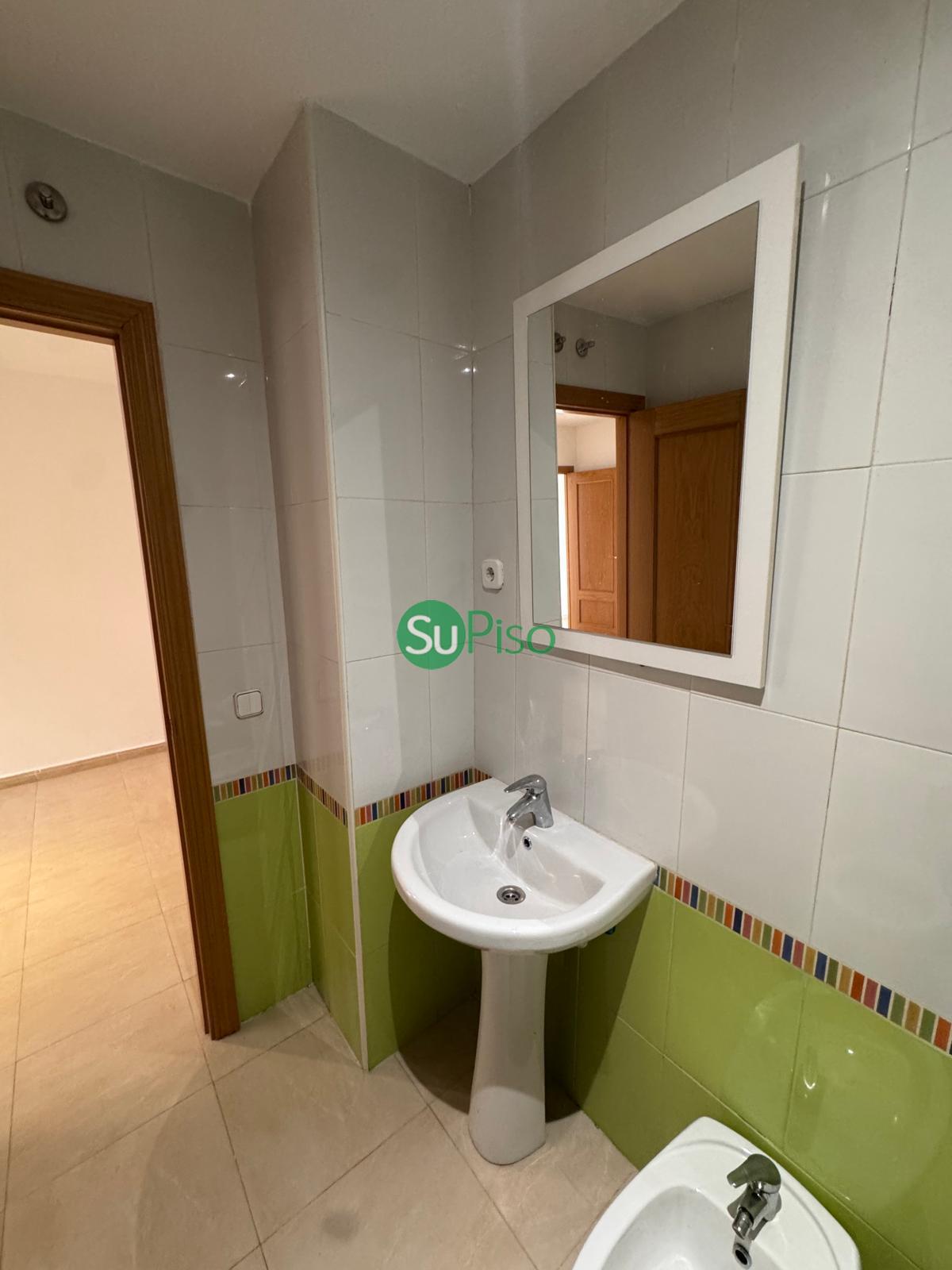 Venta de piso en Magán