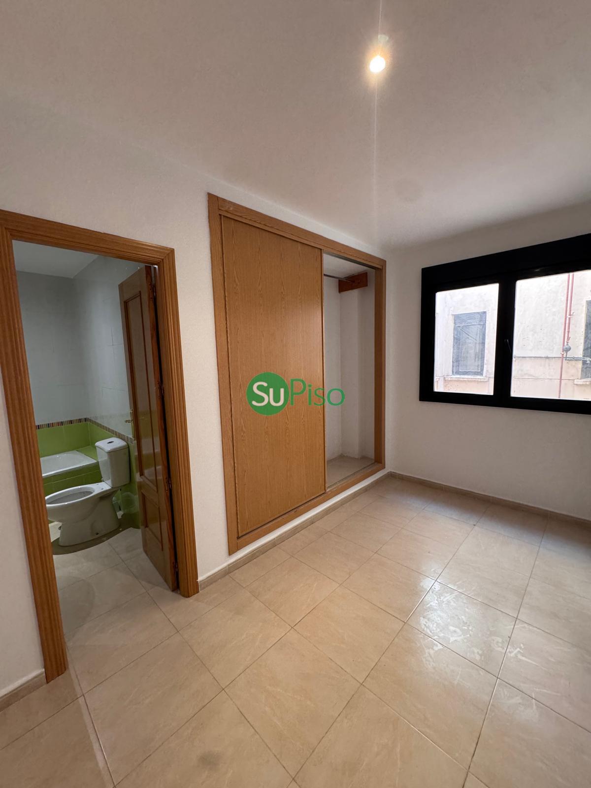 Venta de piso en Magán