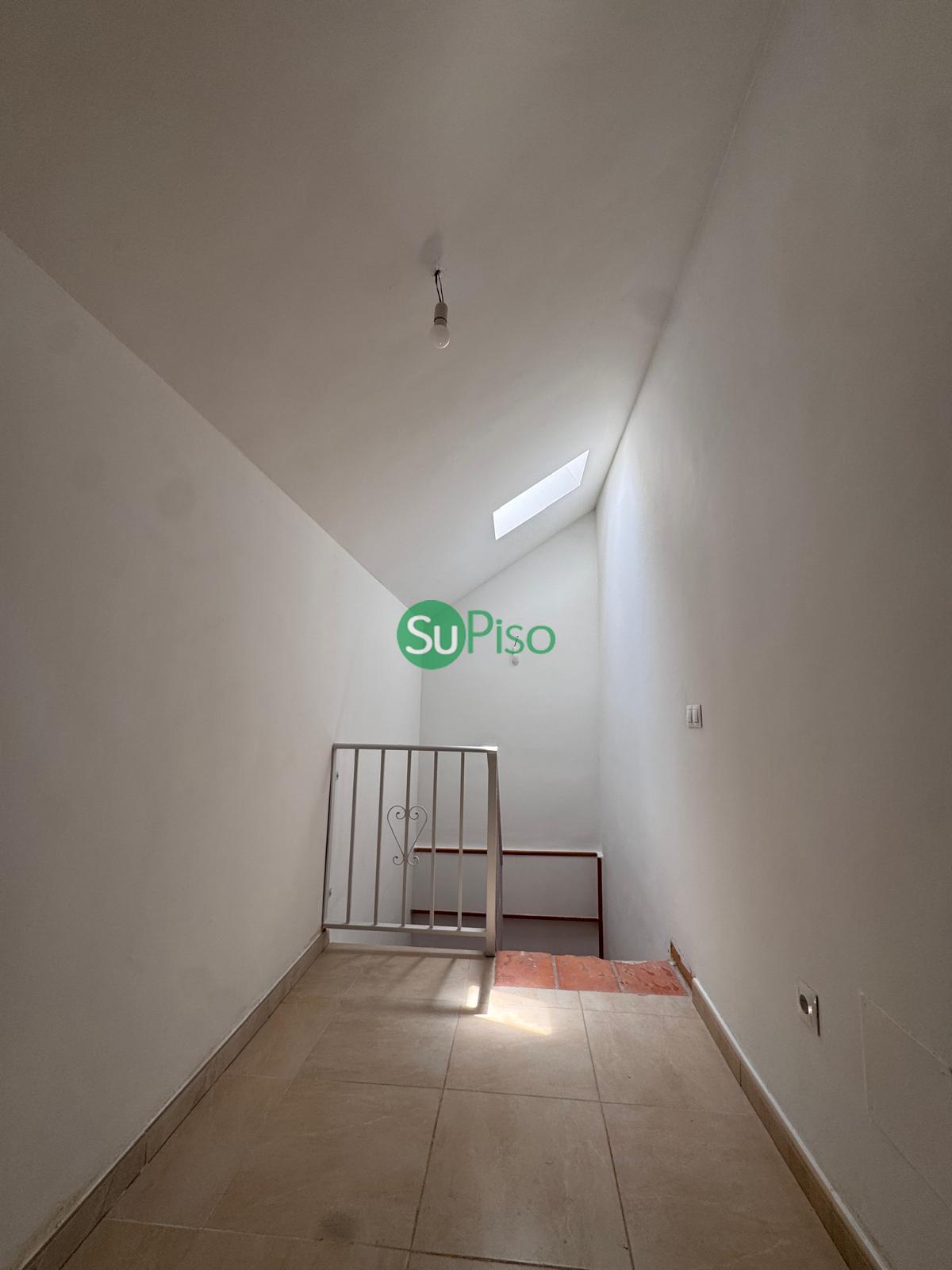 Venta de dúplex en Magán