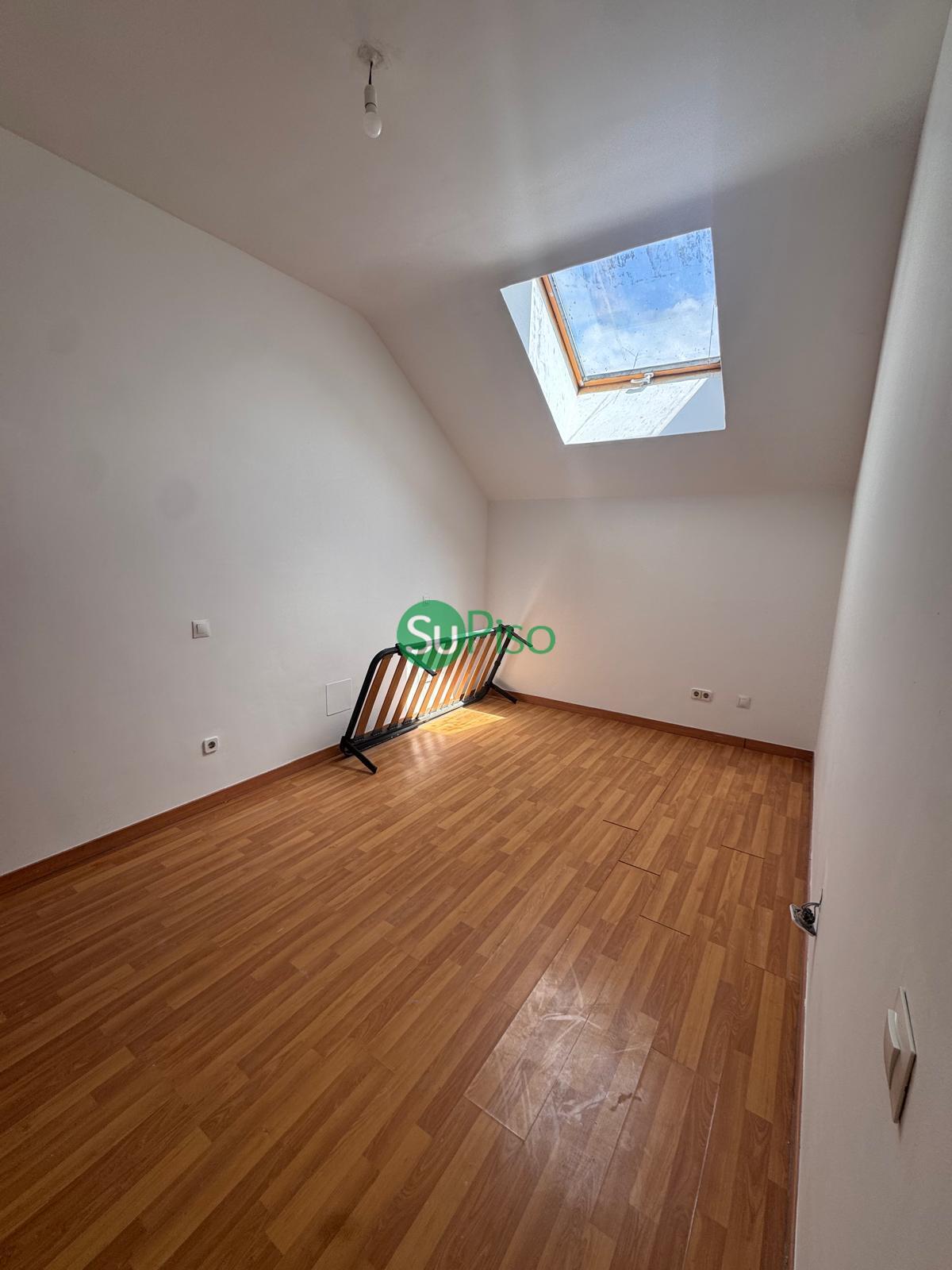 Venta de dúplex en Magán