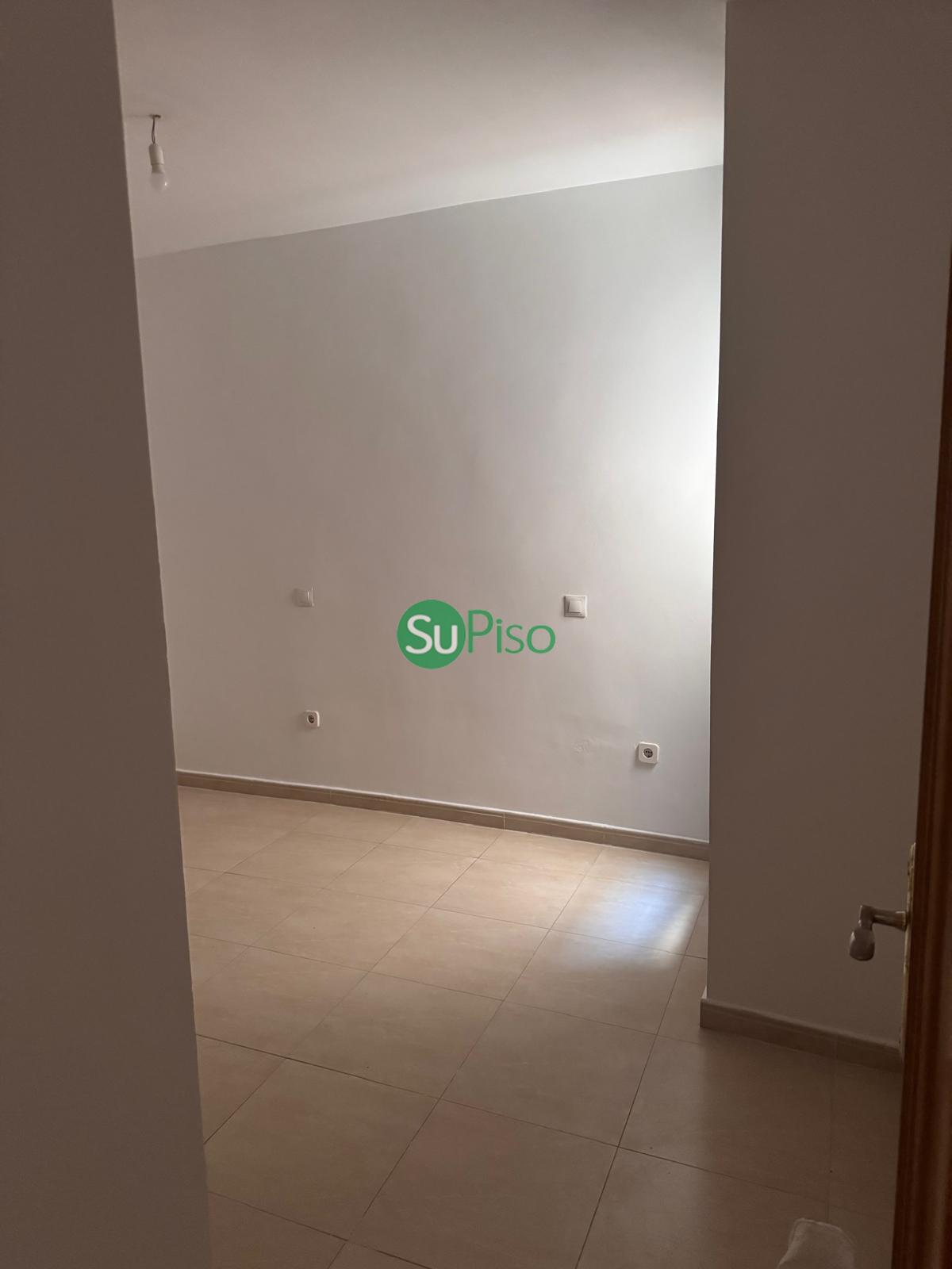 Venta de piso en Magán