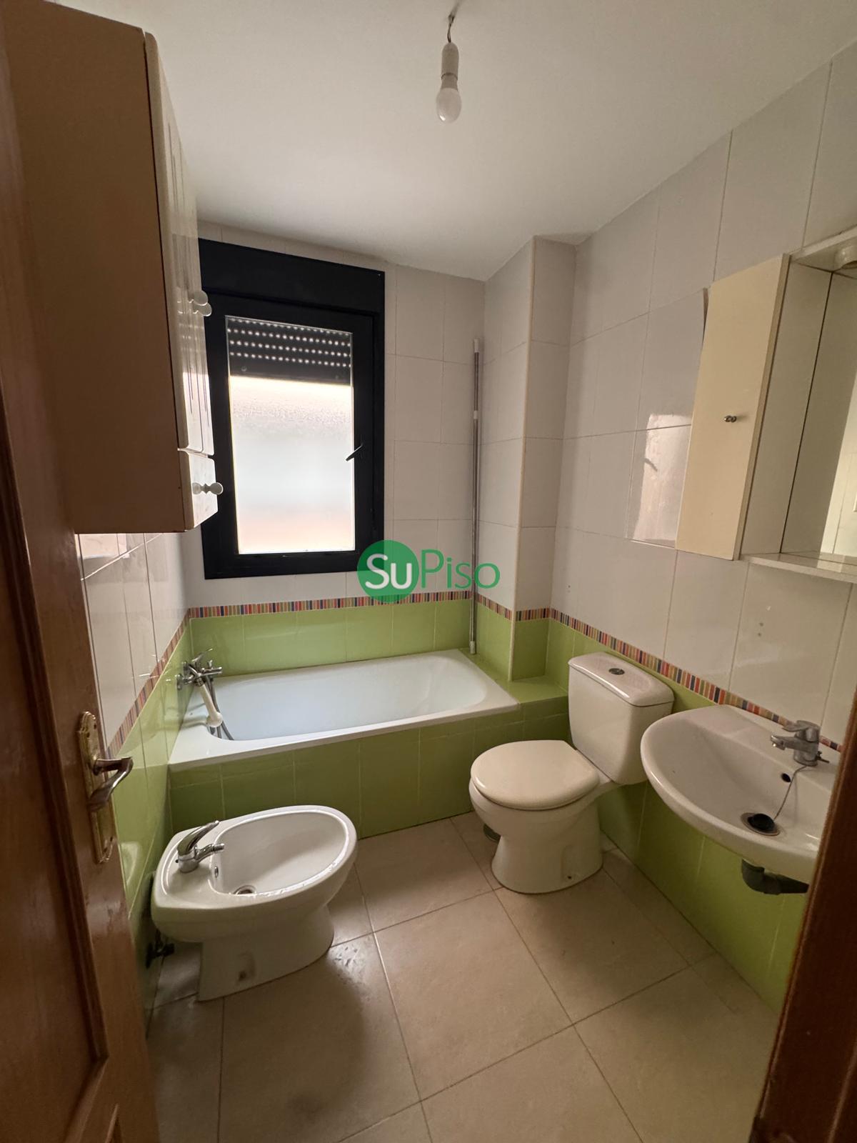Venta de piso en Magán