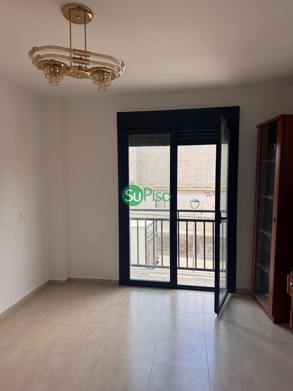 Venta de piso en Magán
