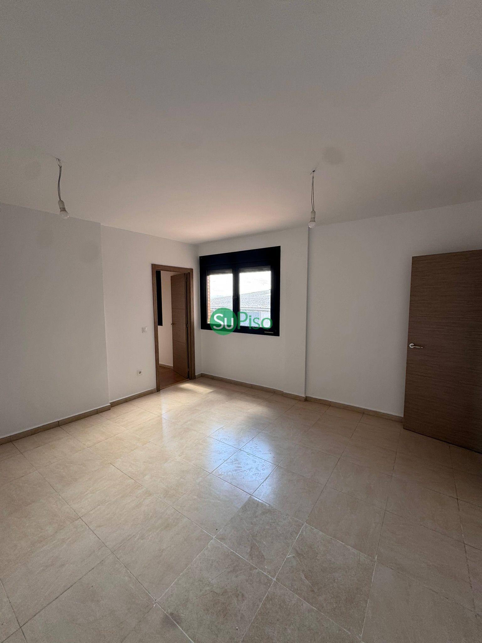 Venta de piso en Magán