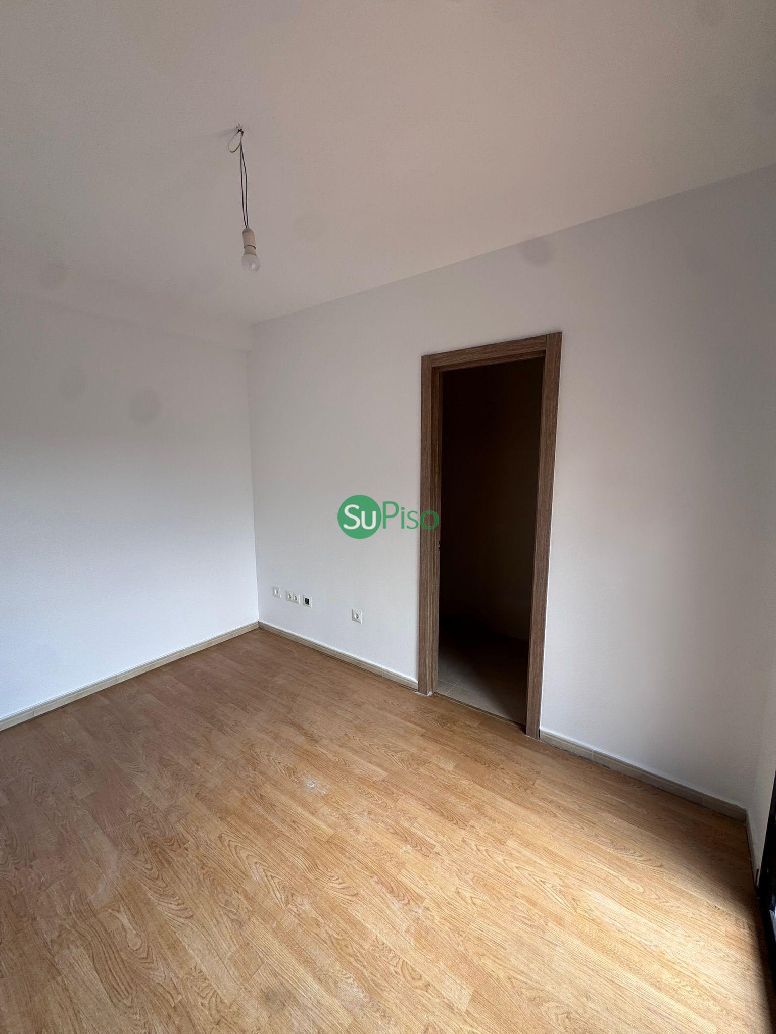 Venta de piso en Magán