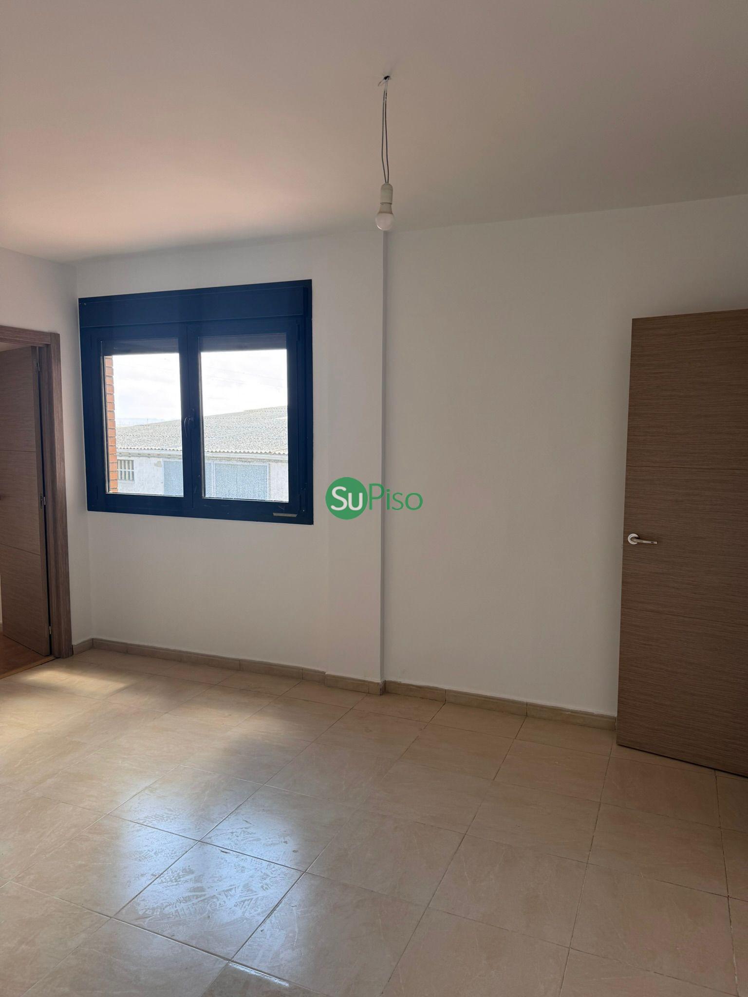 Venta de piso en Magán