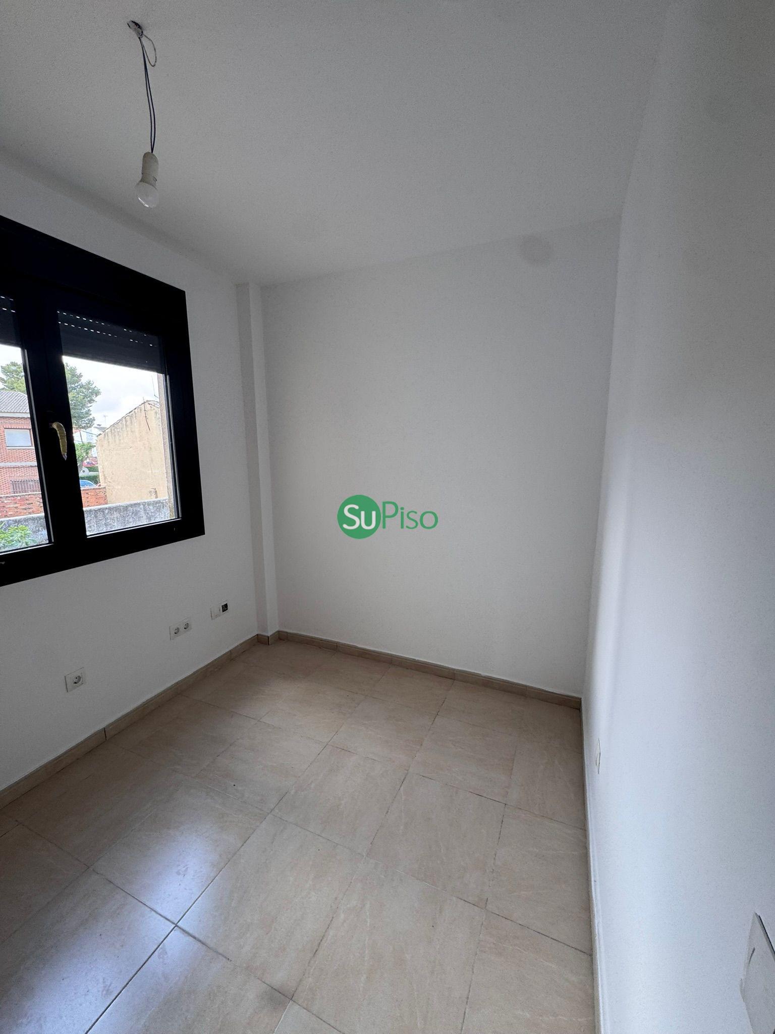 Venta de piso en Magán