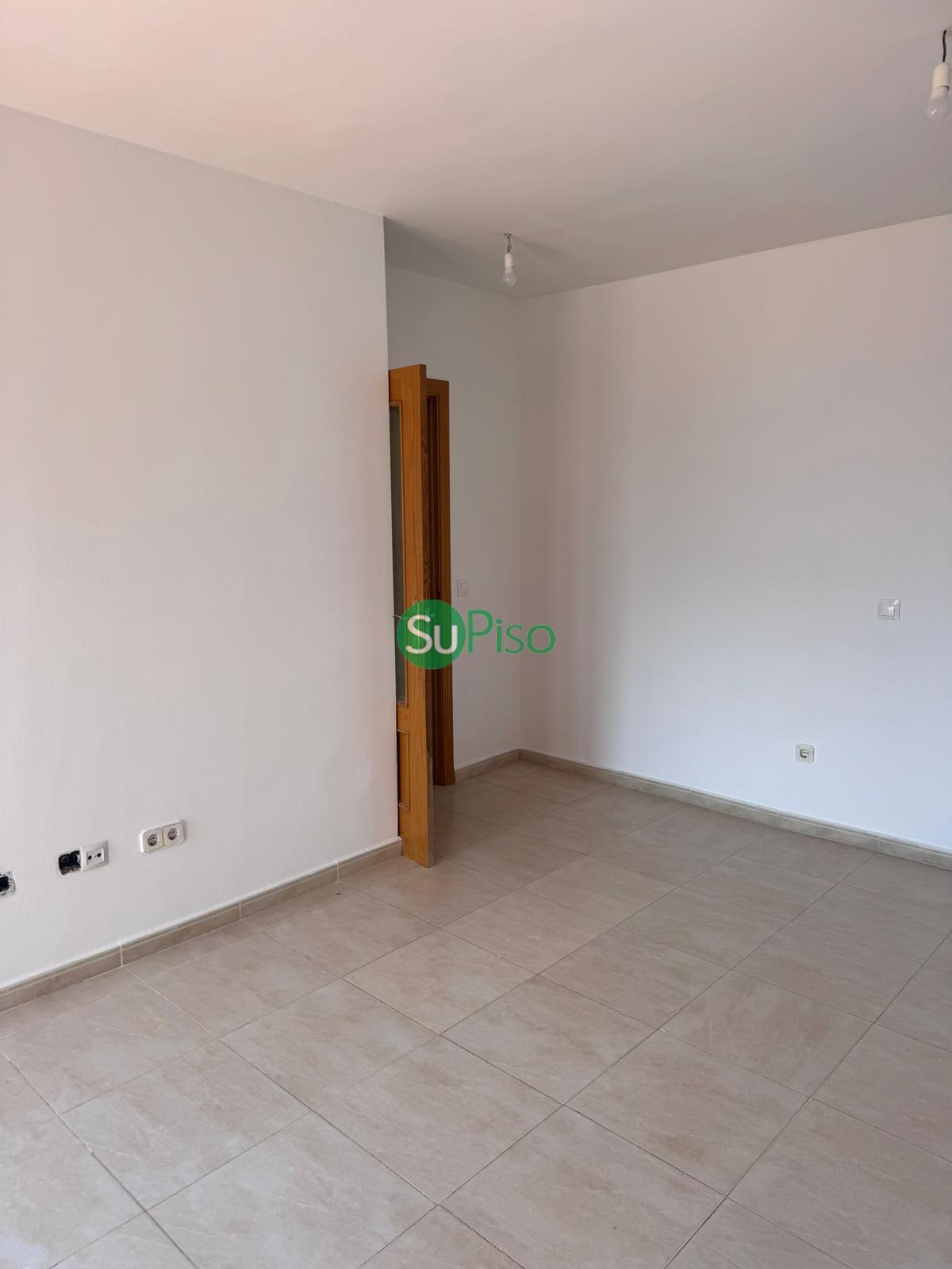Venta de piso en Magán