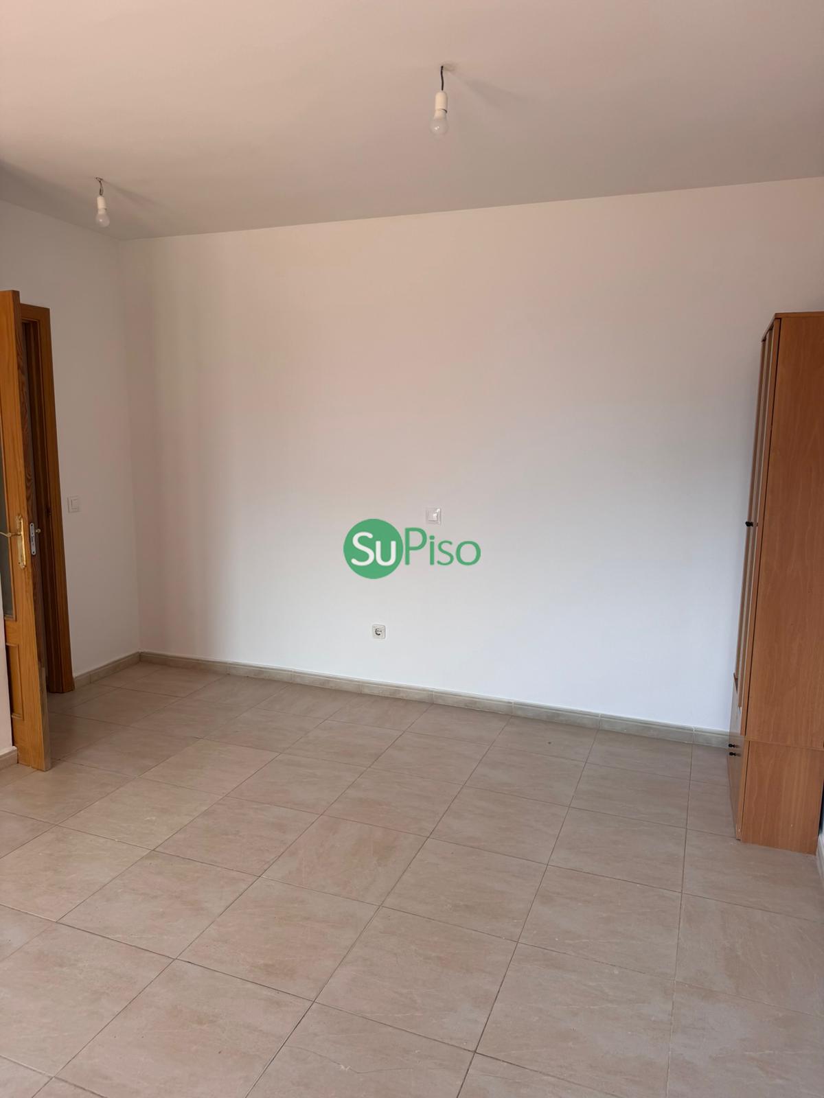 Venta de piso en Magán