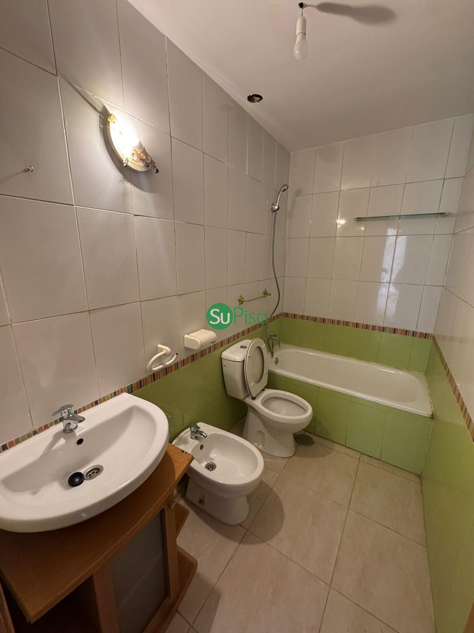 Venta de piso en Magán