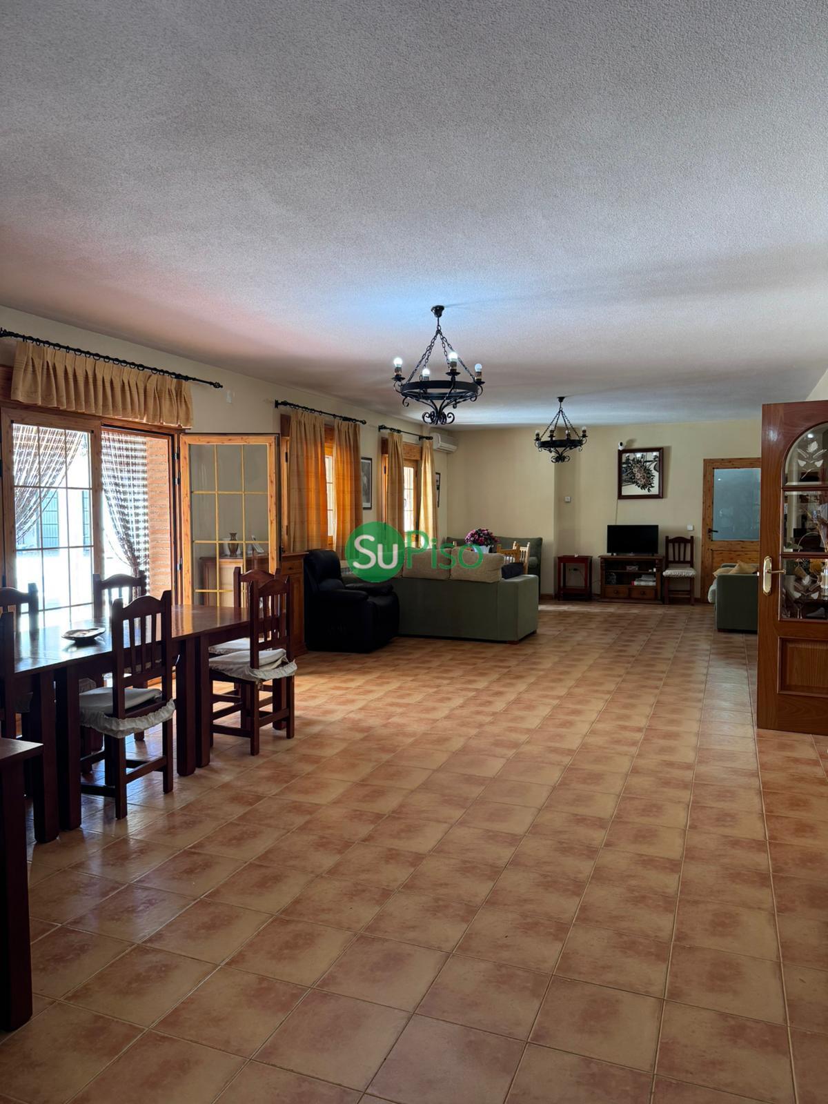 Venta de chalet en Borox