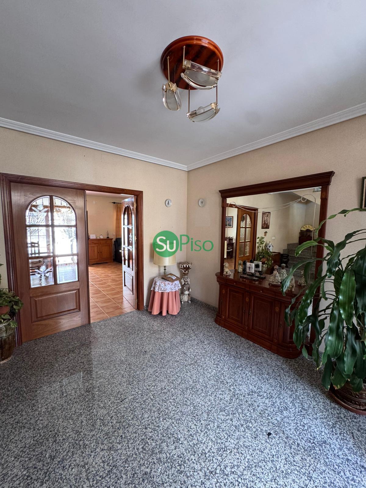 Venta de chalet en Borox