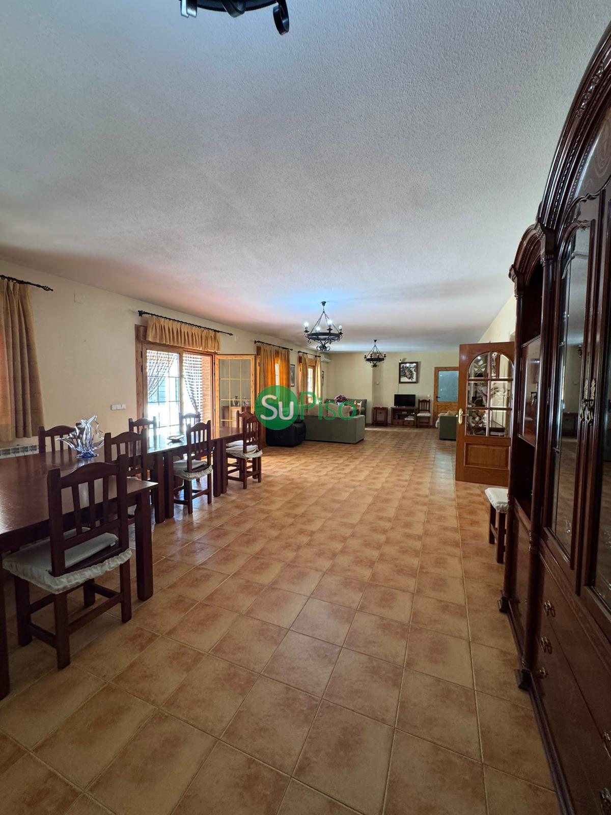 Venta de chalet en Borox