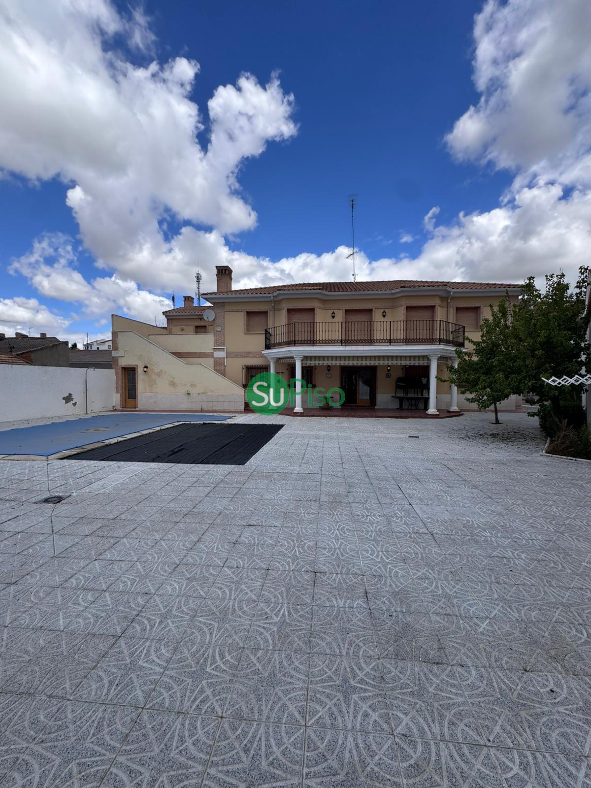 Venta de chalet en Borox