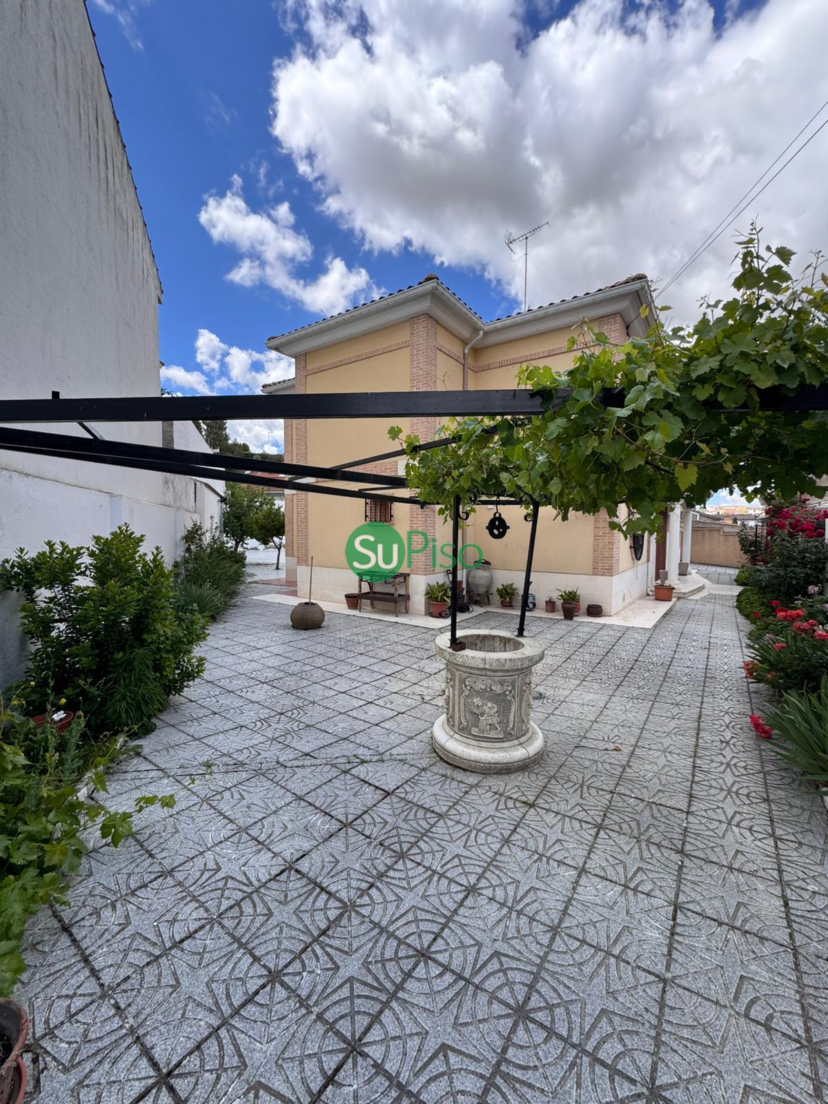 Venta de chalet en Borox