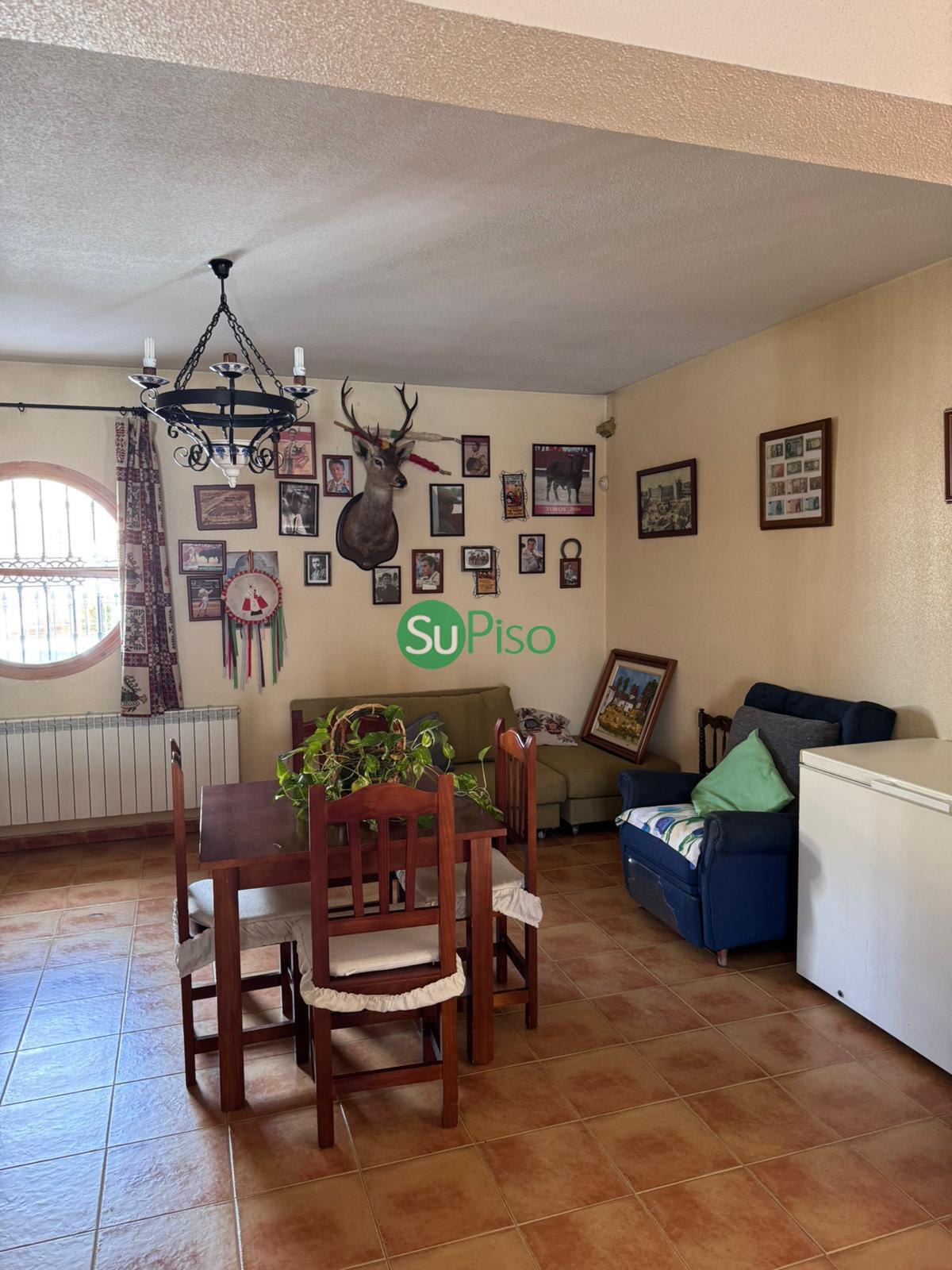 Venta de chalet en Borox