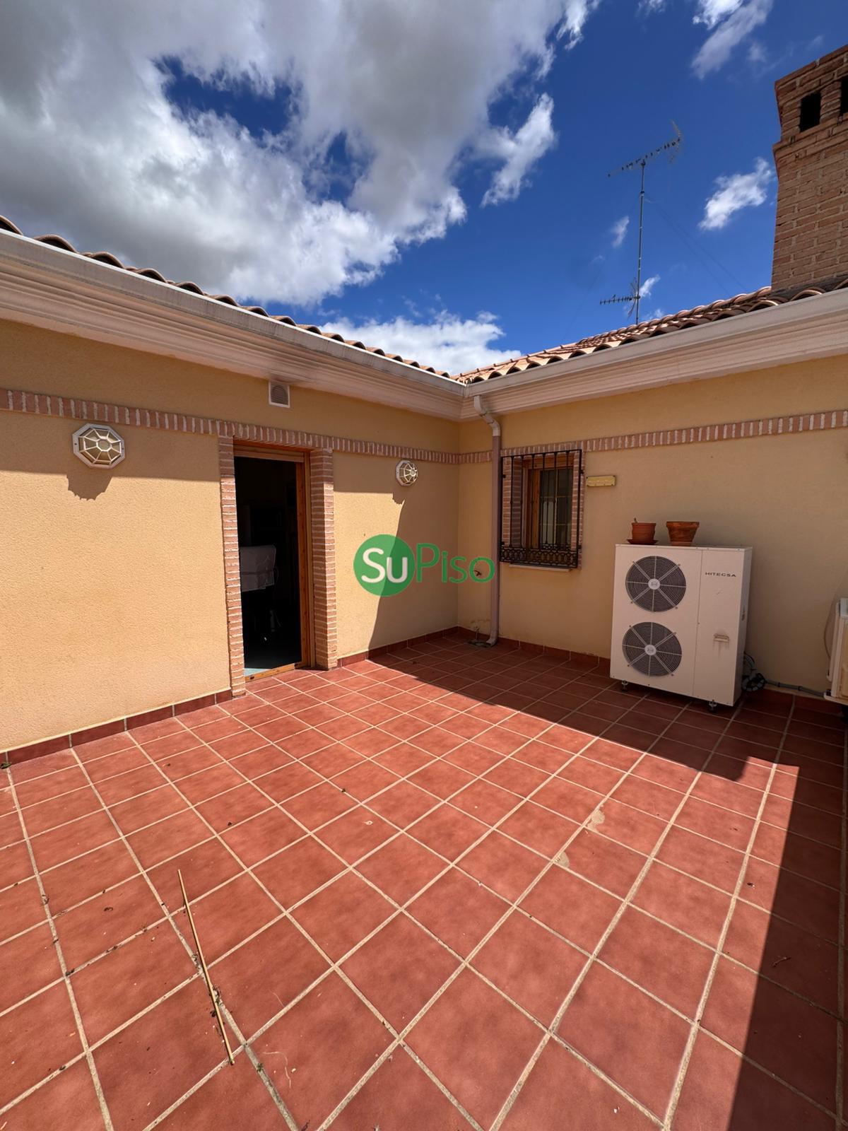 Venta de chalet en Borox