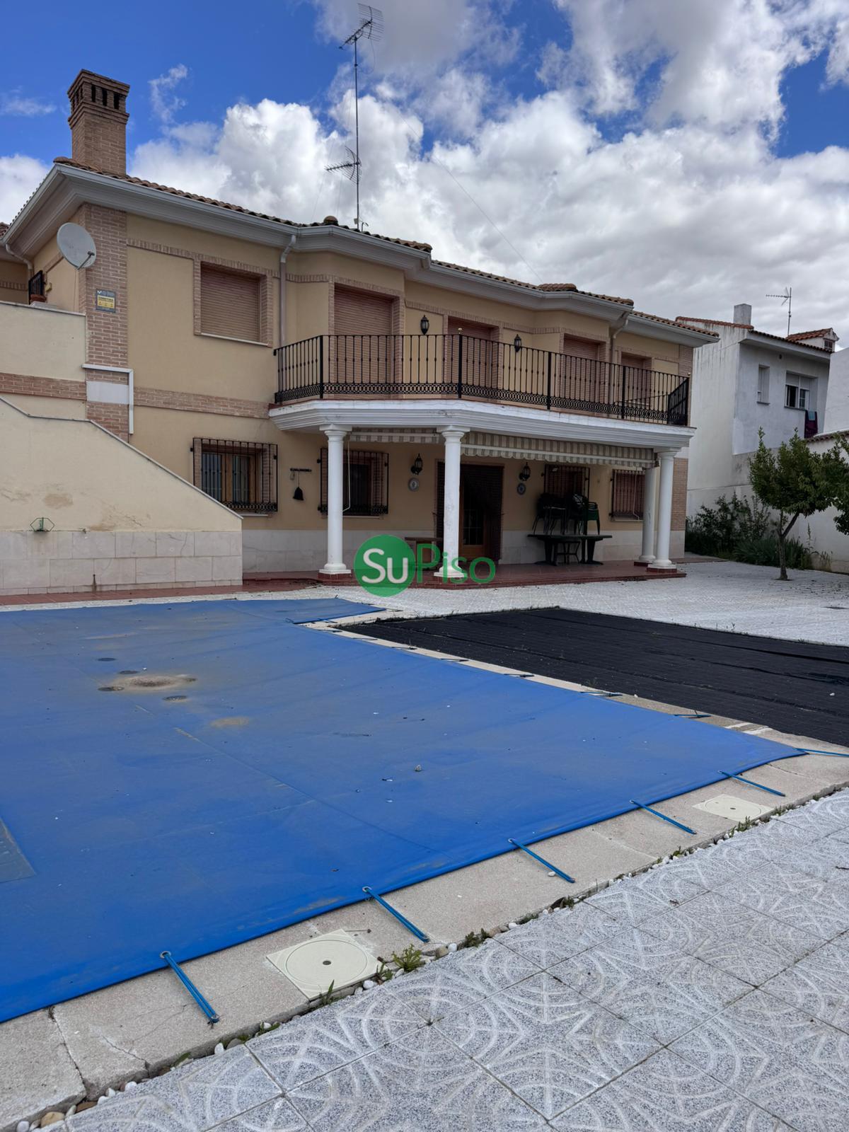 Venta de chalet en Borox