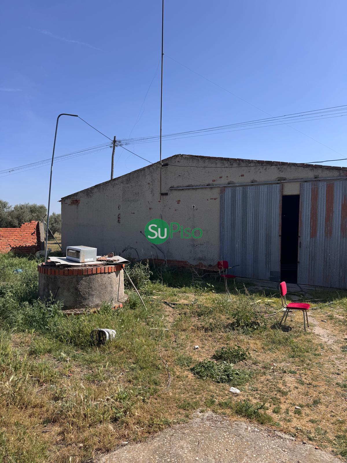 Venta de finca rústica en Cedillo del Condado