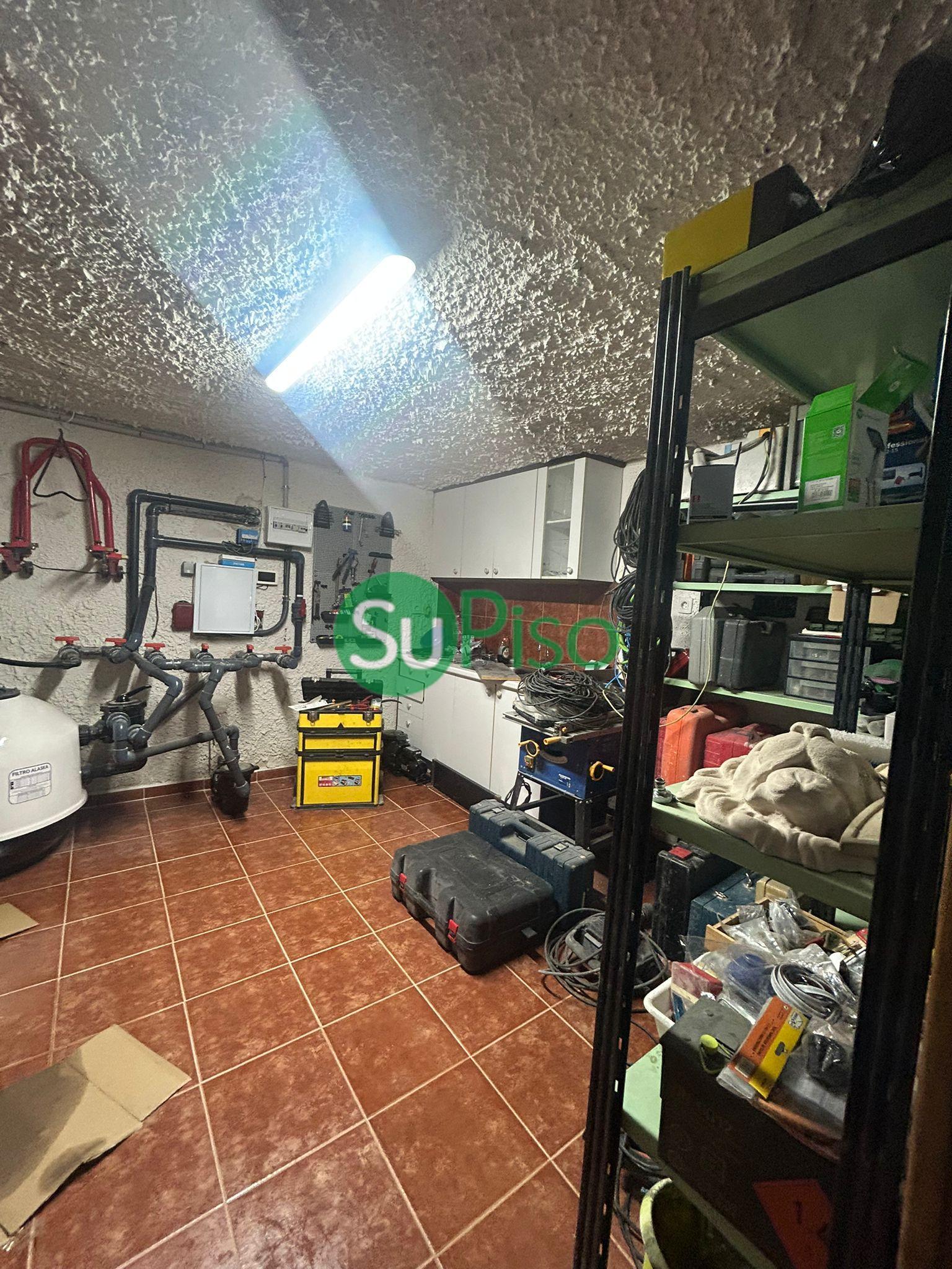 Venta de casa en Burguillos de Toledo