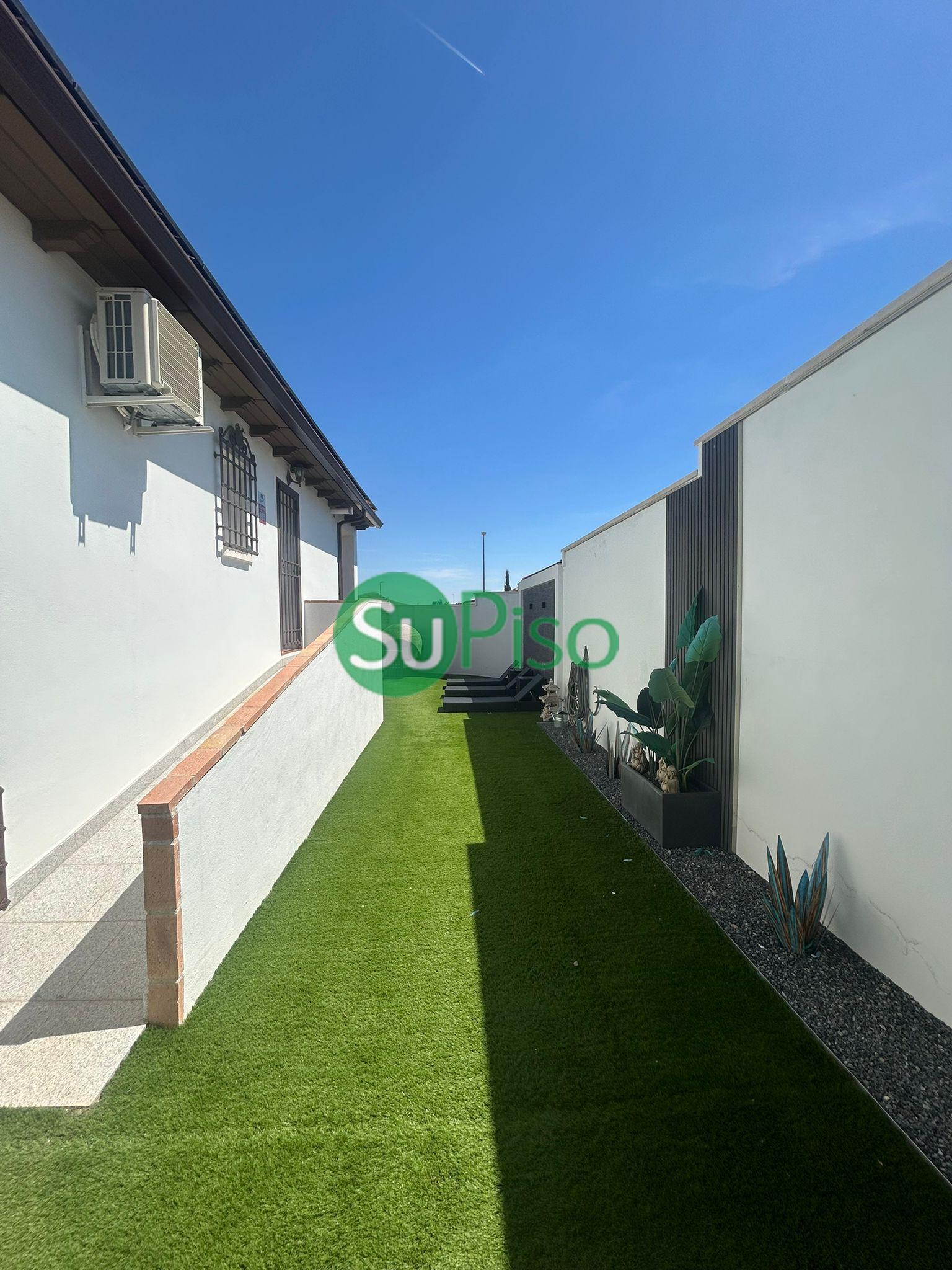 Venta de casa en Burguillos de Toledo