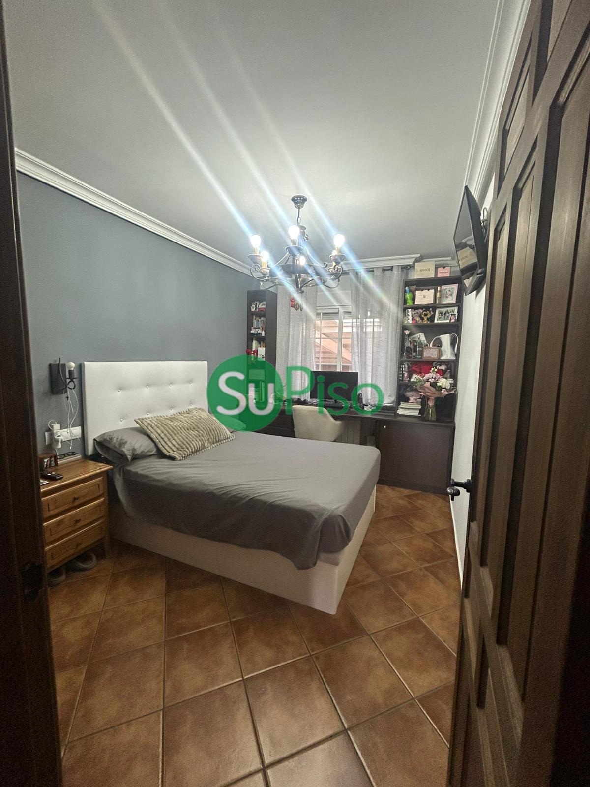 Venta de casa en Burguillos de Toledo