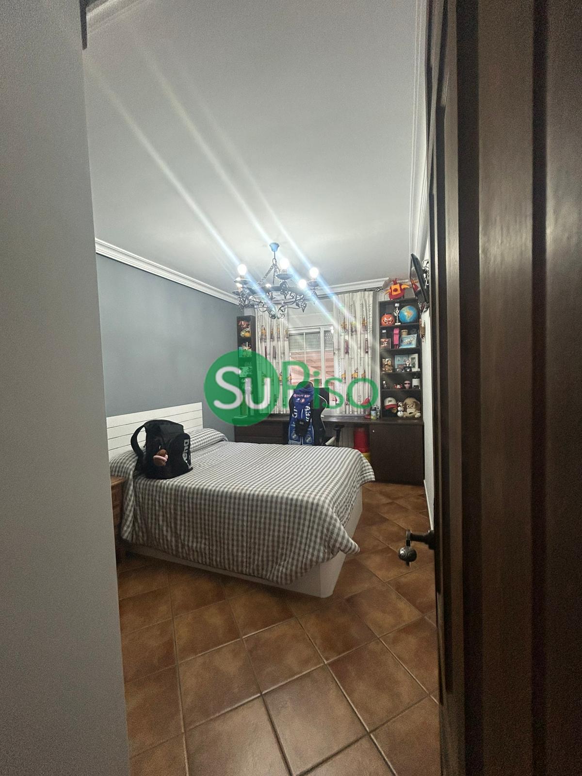Venta de casa en Burguillos de Toledo