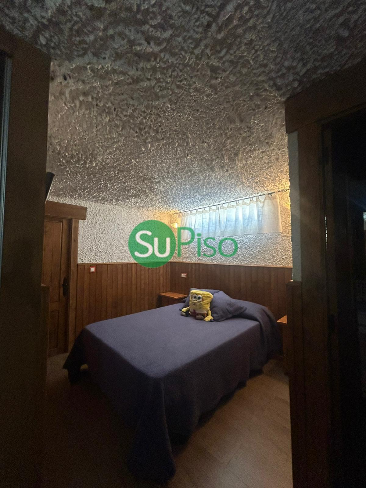 Venta de casa en Burguillos de Toledo