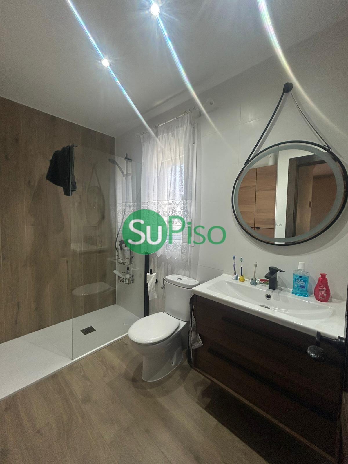 Venta de casa en Burguillos de Toledo